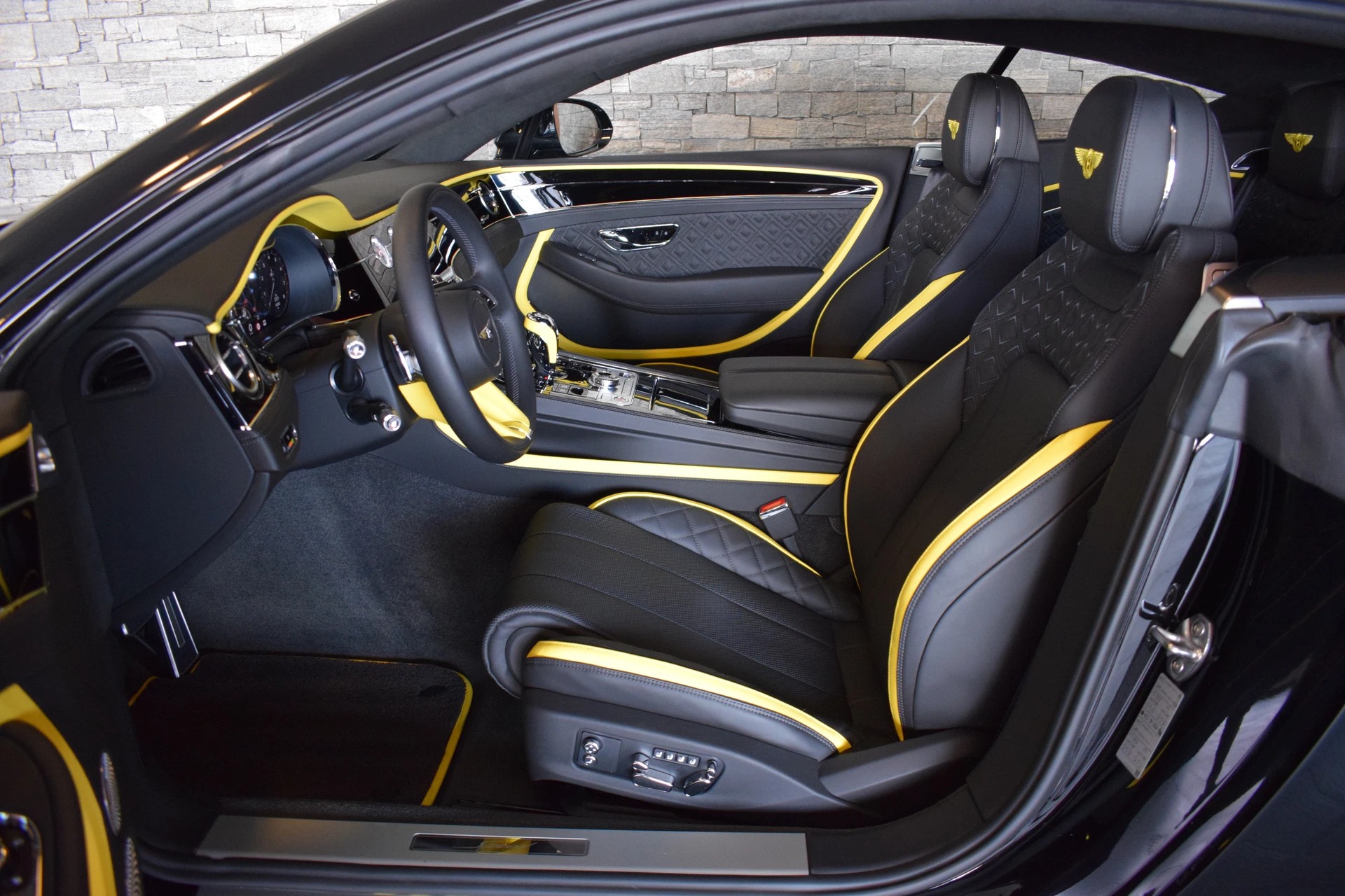 BENTLEY Continental GT 6.0 W12 Speed-image-15