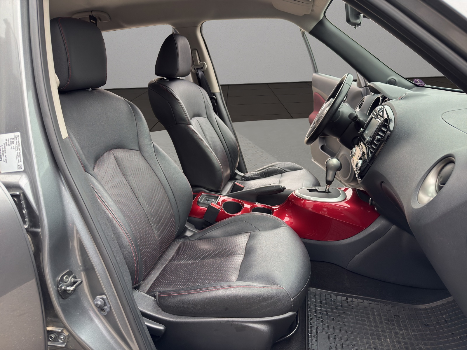 NISSAN Juke 1.6 DIG-T n-tec 4x4 Xtronic M-CVT-image-16