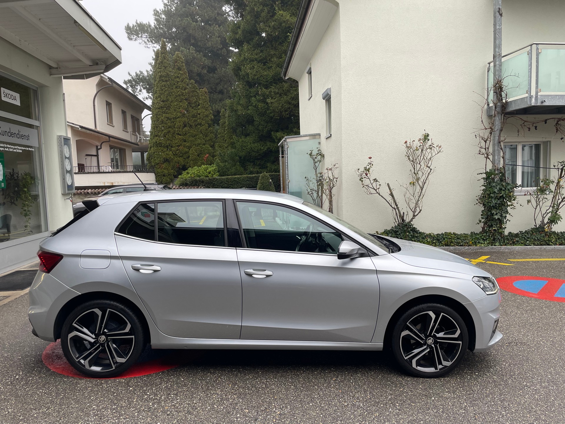 SKODA Fabia 1.0 TSI Style DSG-image-2