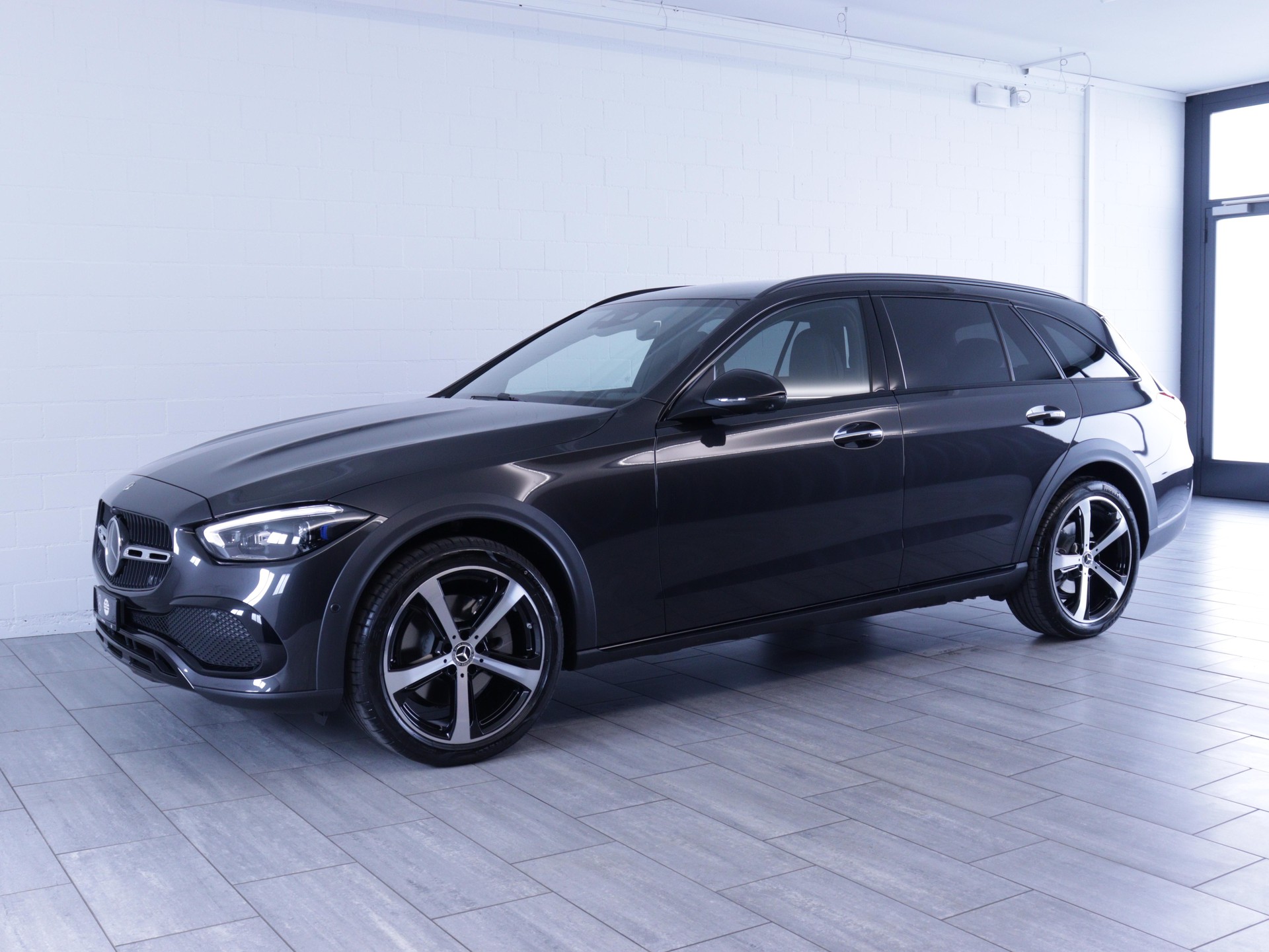 MERCEDES-BENZ C 220 d All-Terrain Avantgarde 4matic Kombi-image-1