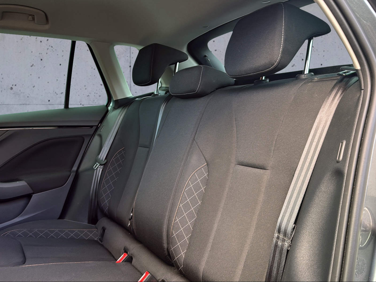 SKODA Kamiq 1.0 TSI Fresh-image-2
