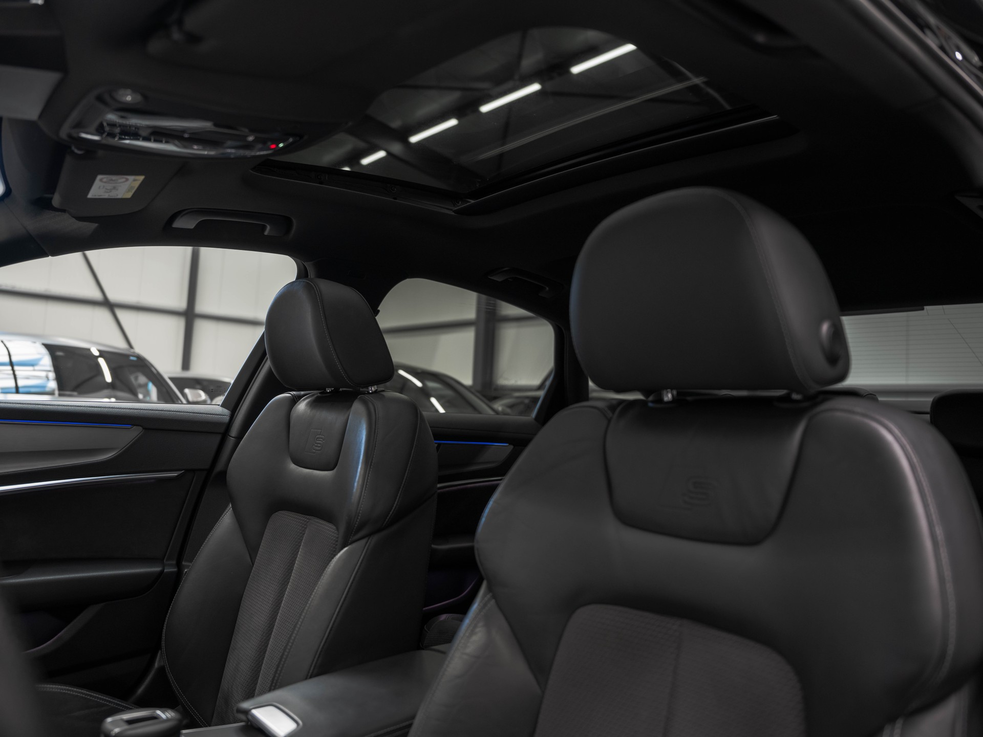 AUDI A6 Limousine 50 TDI Sport quattro tiptronic-image-10