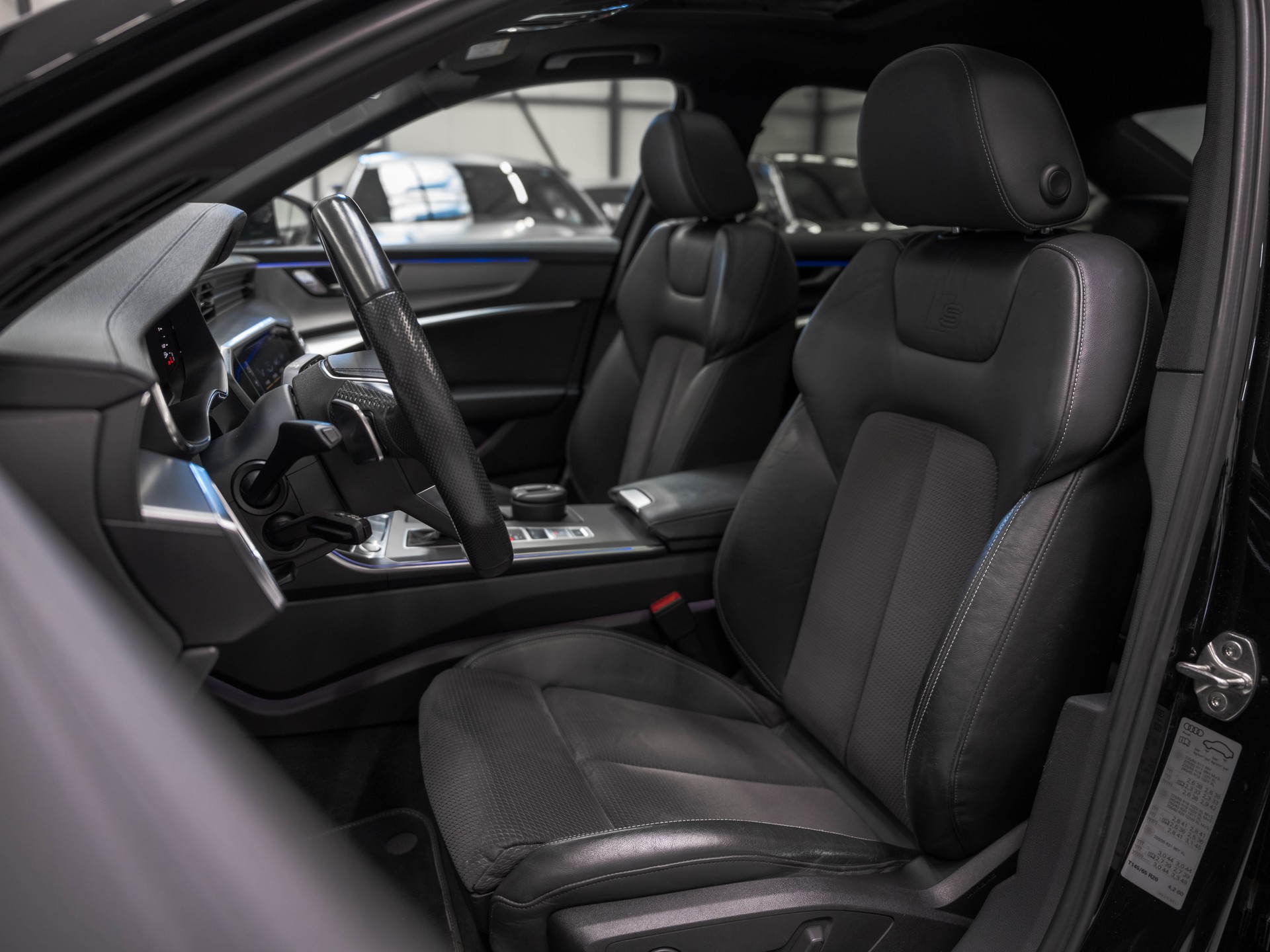 AUDI A6 Limousine 50 TDI Sport quattro tiptronic-image-9