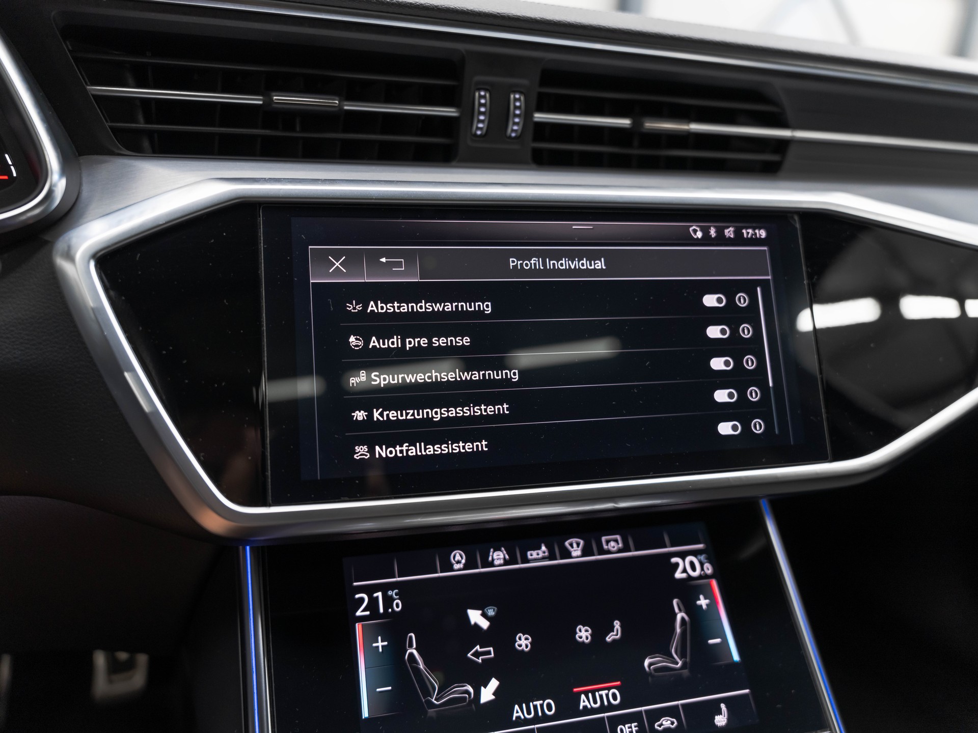 AUDI A6 Limousine 50 TDI Sport quattro tiptronic-image-27