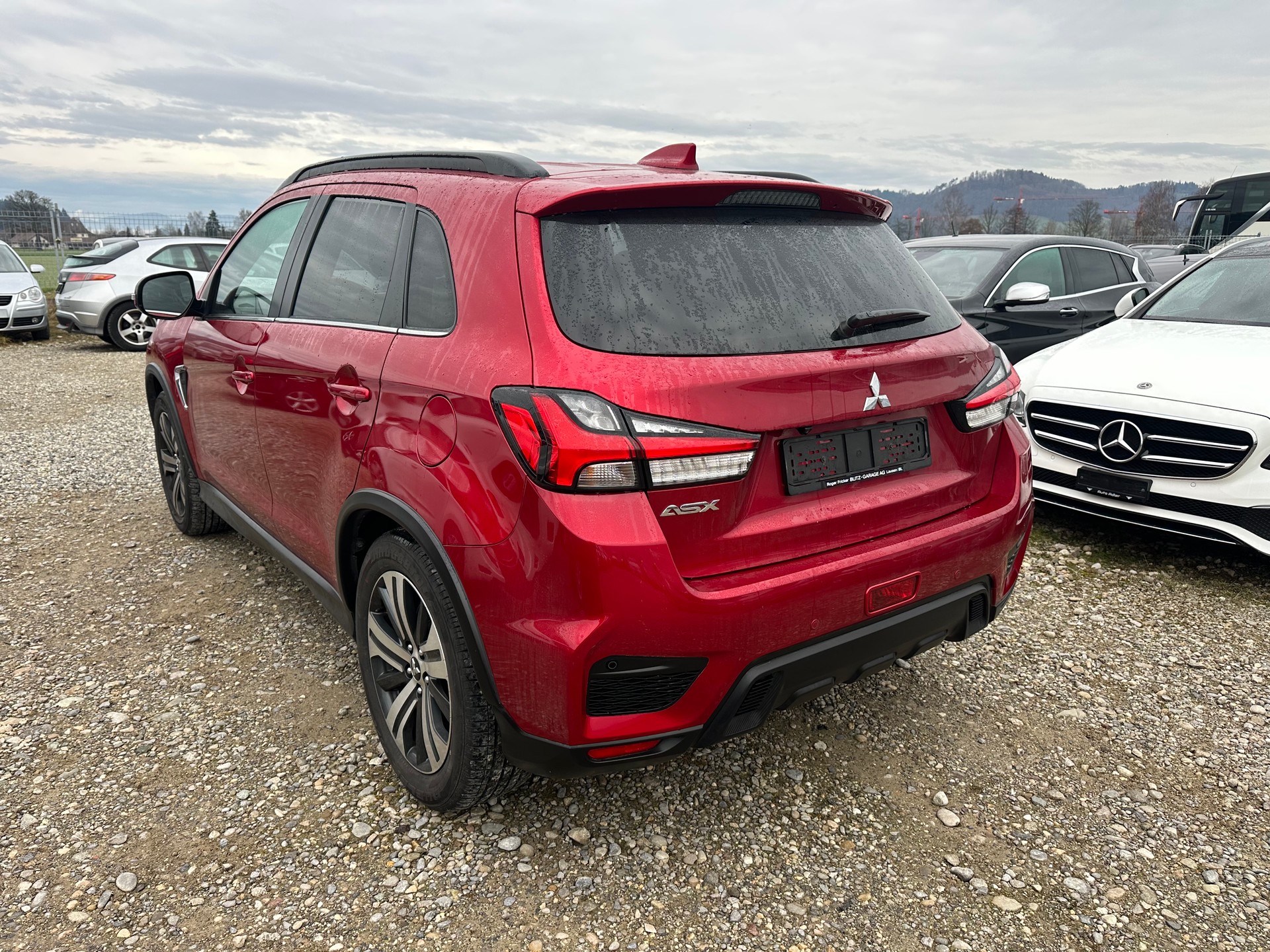 MITSUBISHI ASX 2.0 MIVEC Value 2WD Automat-image-4