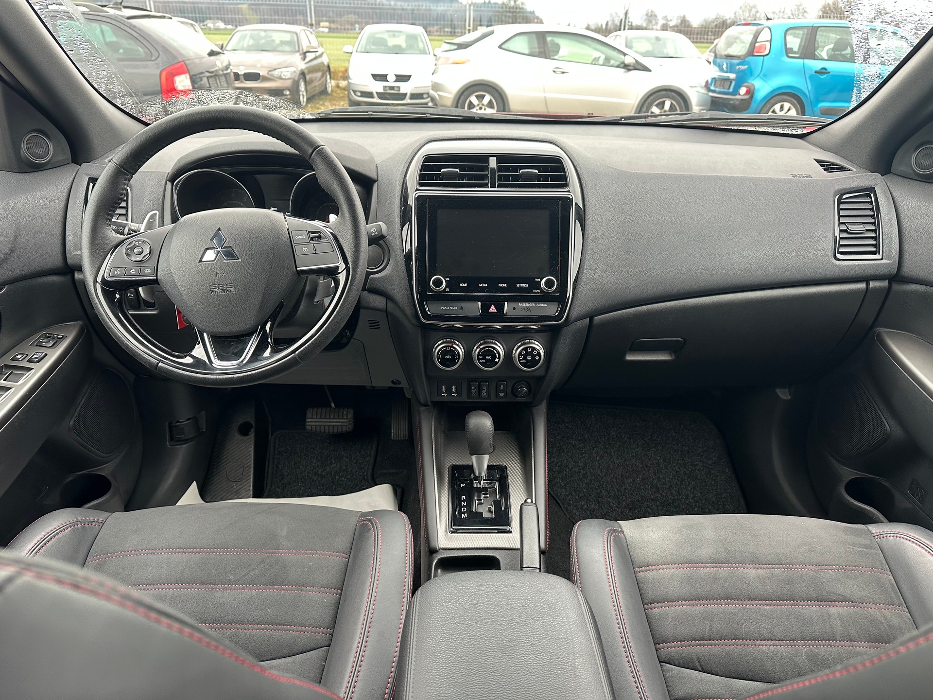 MITSUBISHI ASX 2.0 MIVEC Value 2WD Automat-image-8