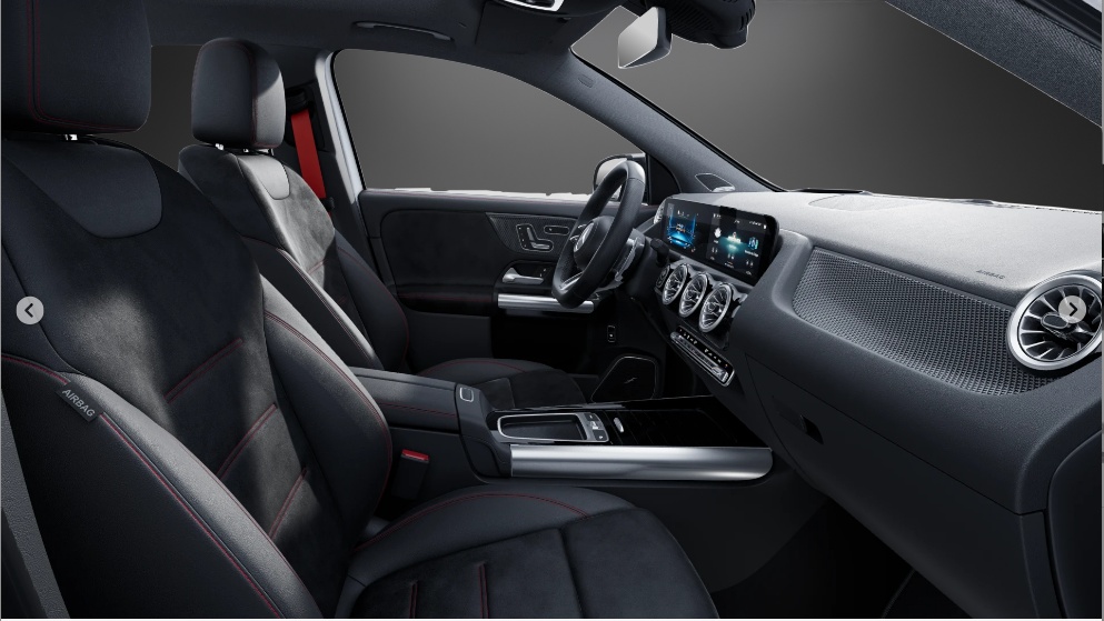 MERCEDES-BENZ GLA AMG 35 4Matic 8G-DCT-image-8