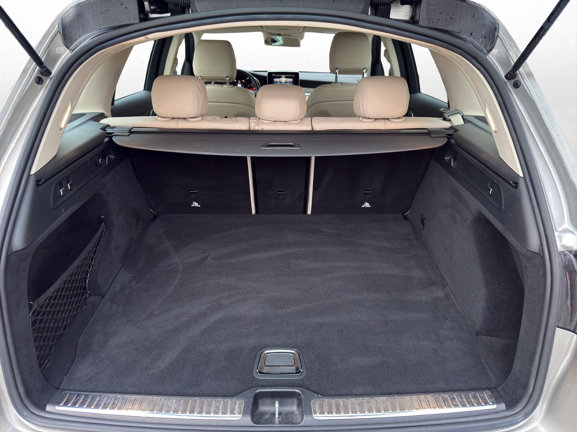 MERCEDES-BENZ GLC 250 d Exclusive 4Matic 9G-Tronic-image-12