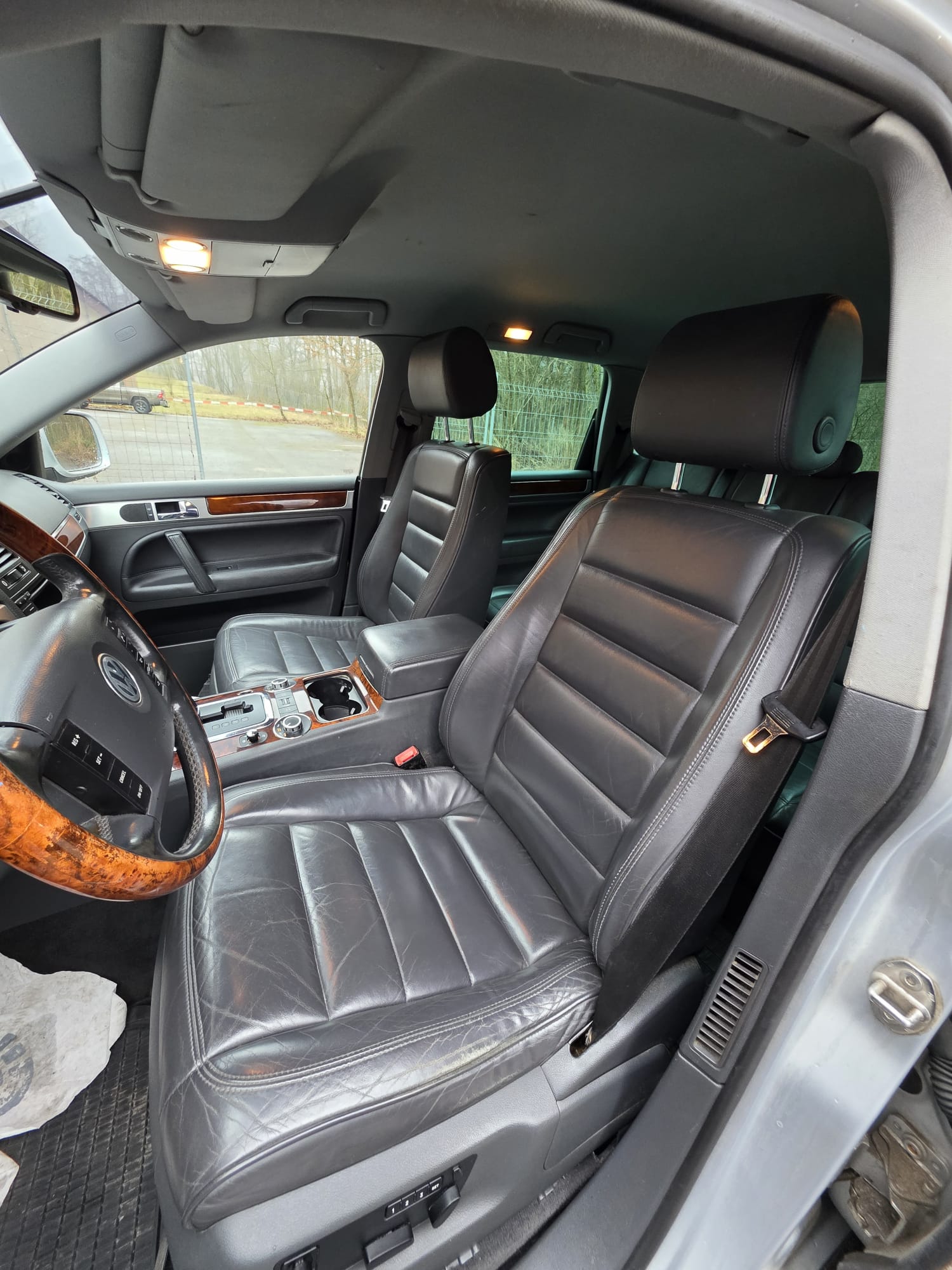 VW Touareg 3.0 TDI-image-5
