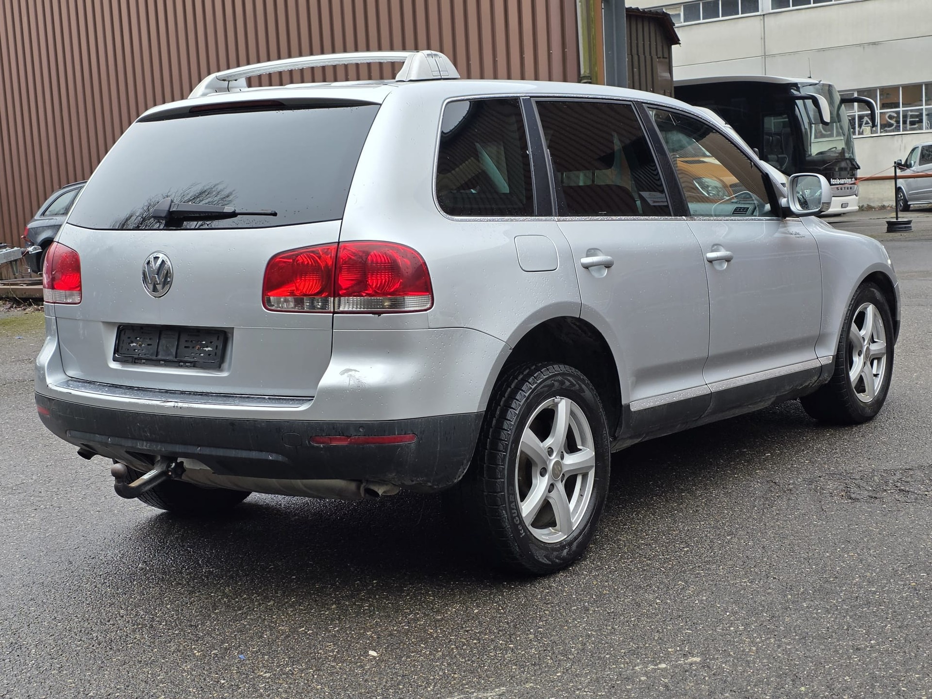 VW Touareg 3.0 TDI-image-3