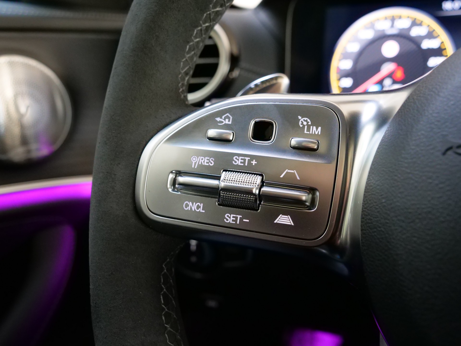MERCEDES-BENZ E 63 AMG S 4Matic (NO OPF)-image-10
