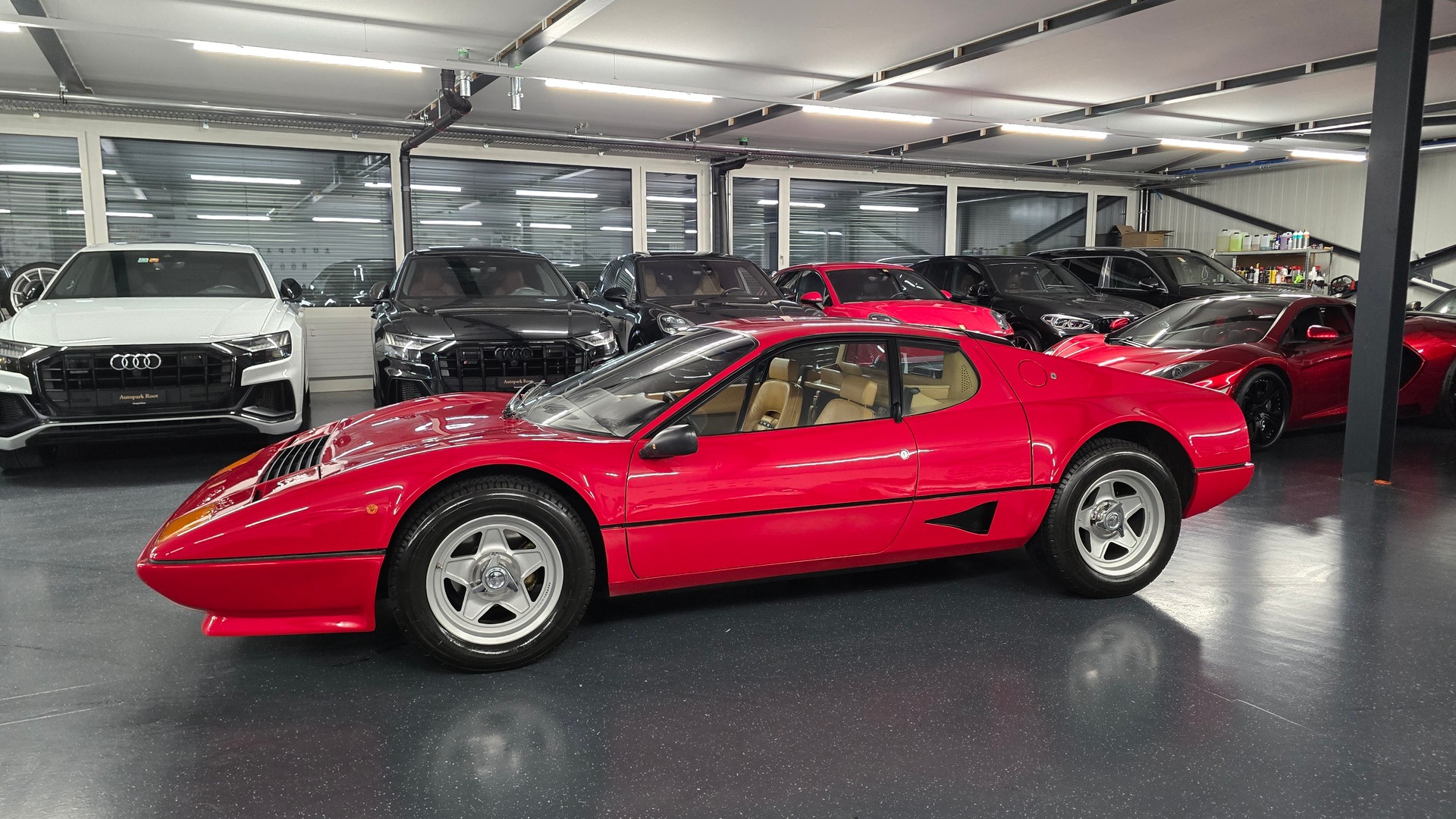 FERRARI 512 BBi-image-9