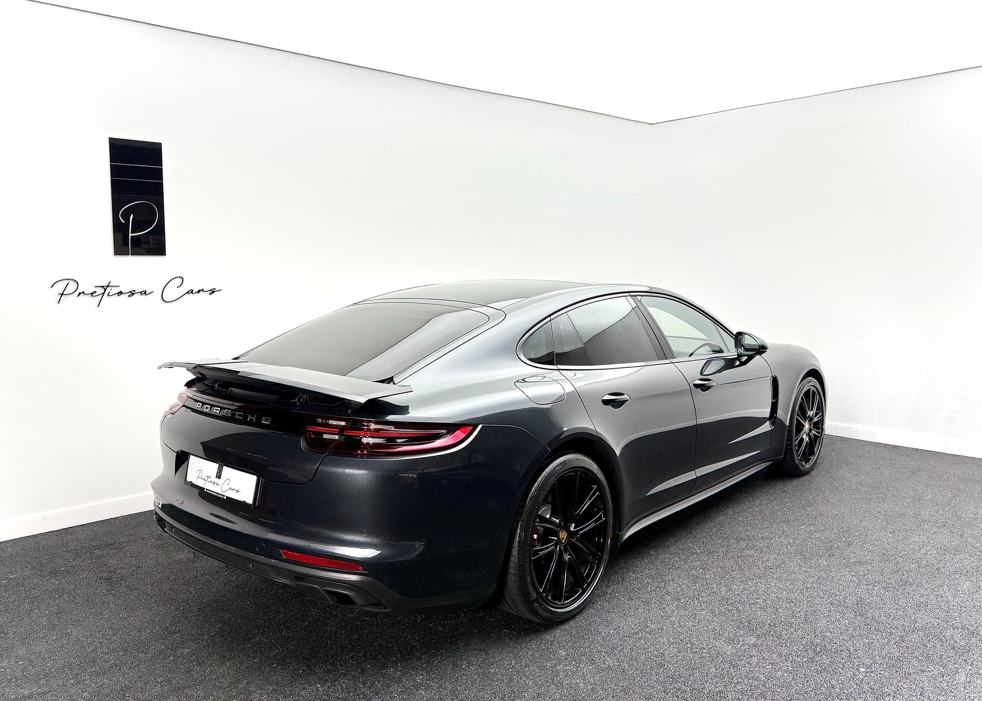 PORSCHE Panamera Turbo PDK-image-4