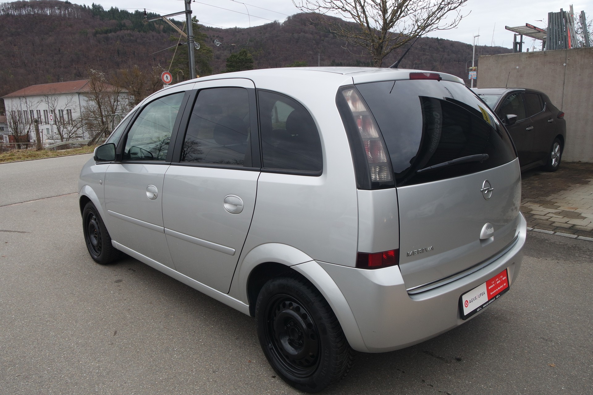OPEL Meriva 1.6i-16 TP Edition-image-3