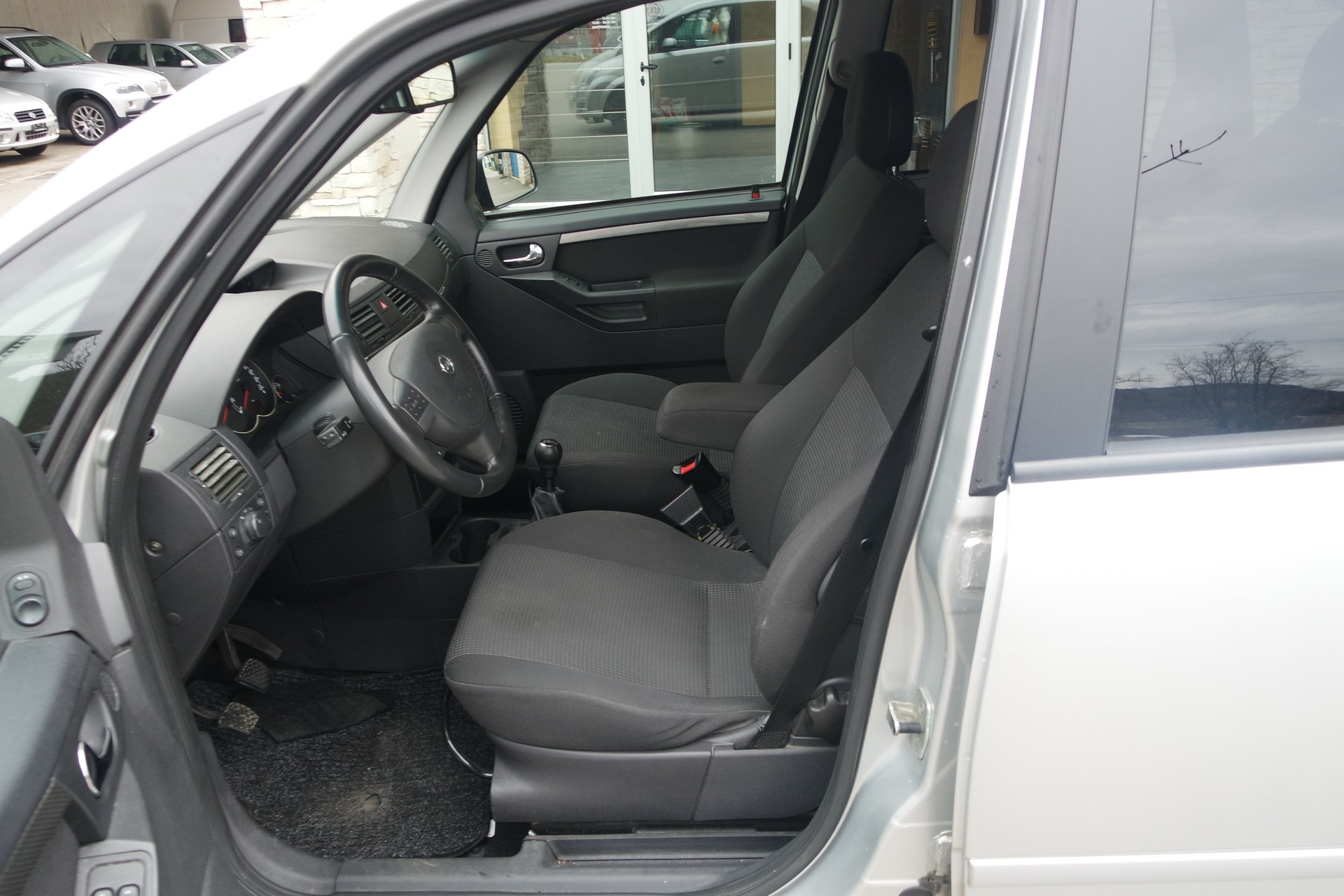 OPEL Meriva 1.6i-16 TP Edition-image-6