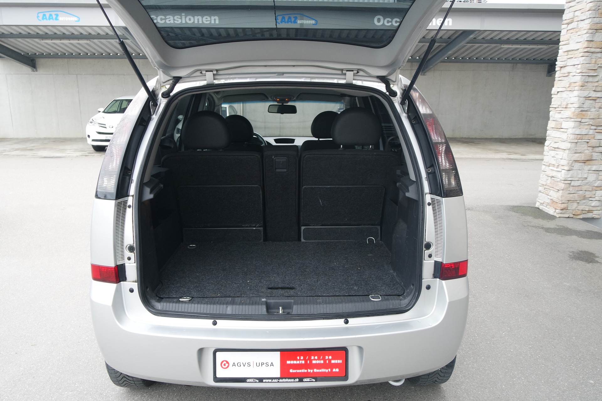 OPEL Meriva 1.6i-16 TP Edition-image-5