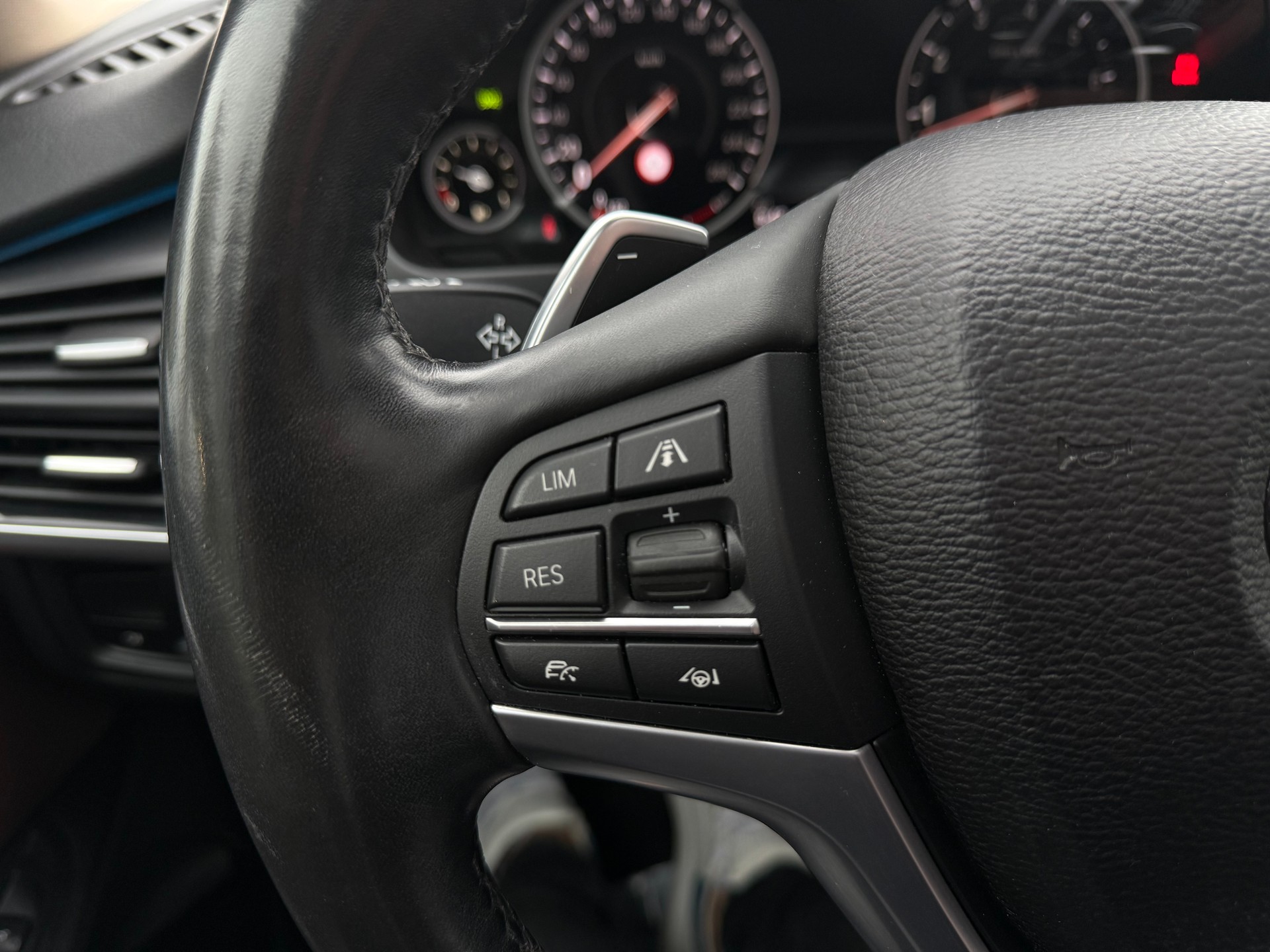 BMW X5 xDrive 35i Steptronic-image-17