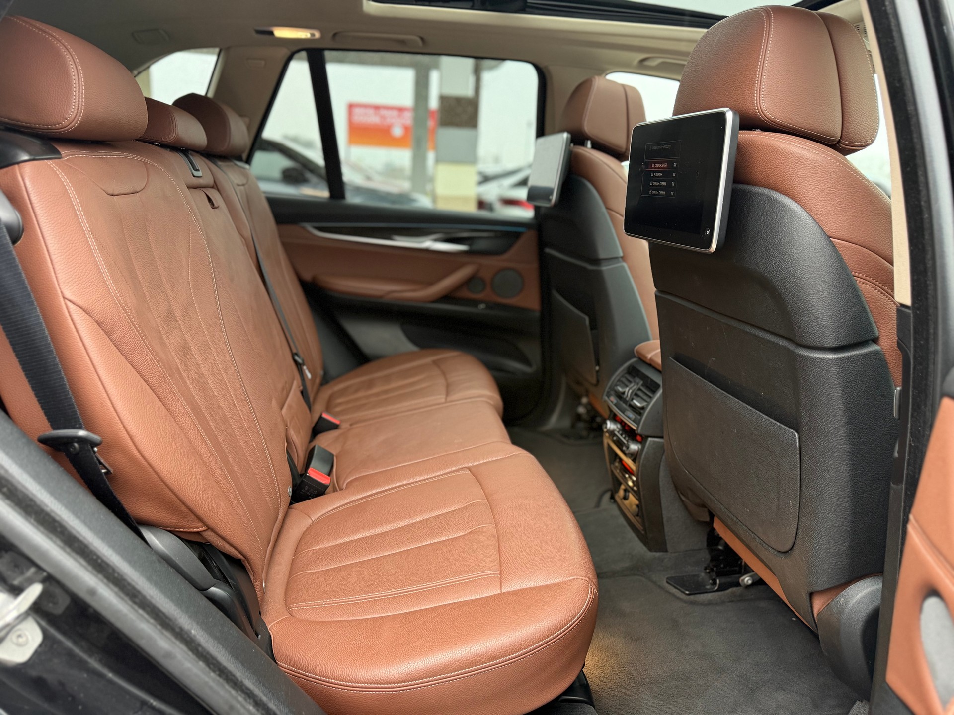 BMW X5 xDrive 35i Steptronic-image-13