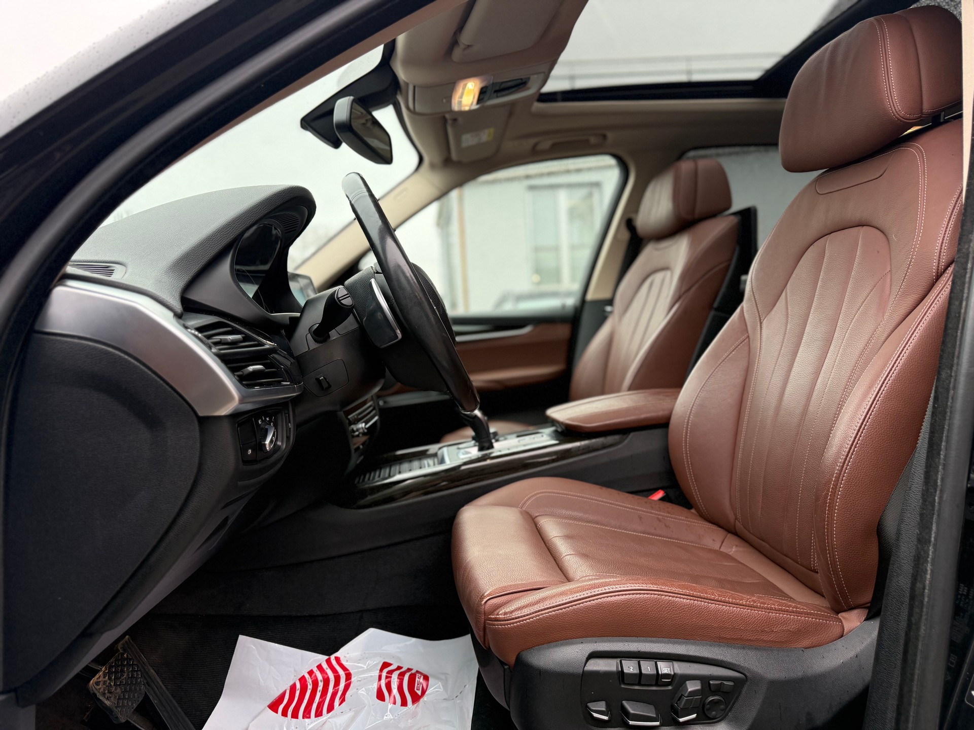 BMW X5 xDrive 35i Steptronic-image-8