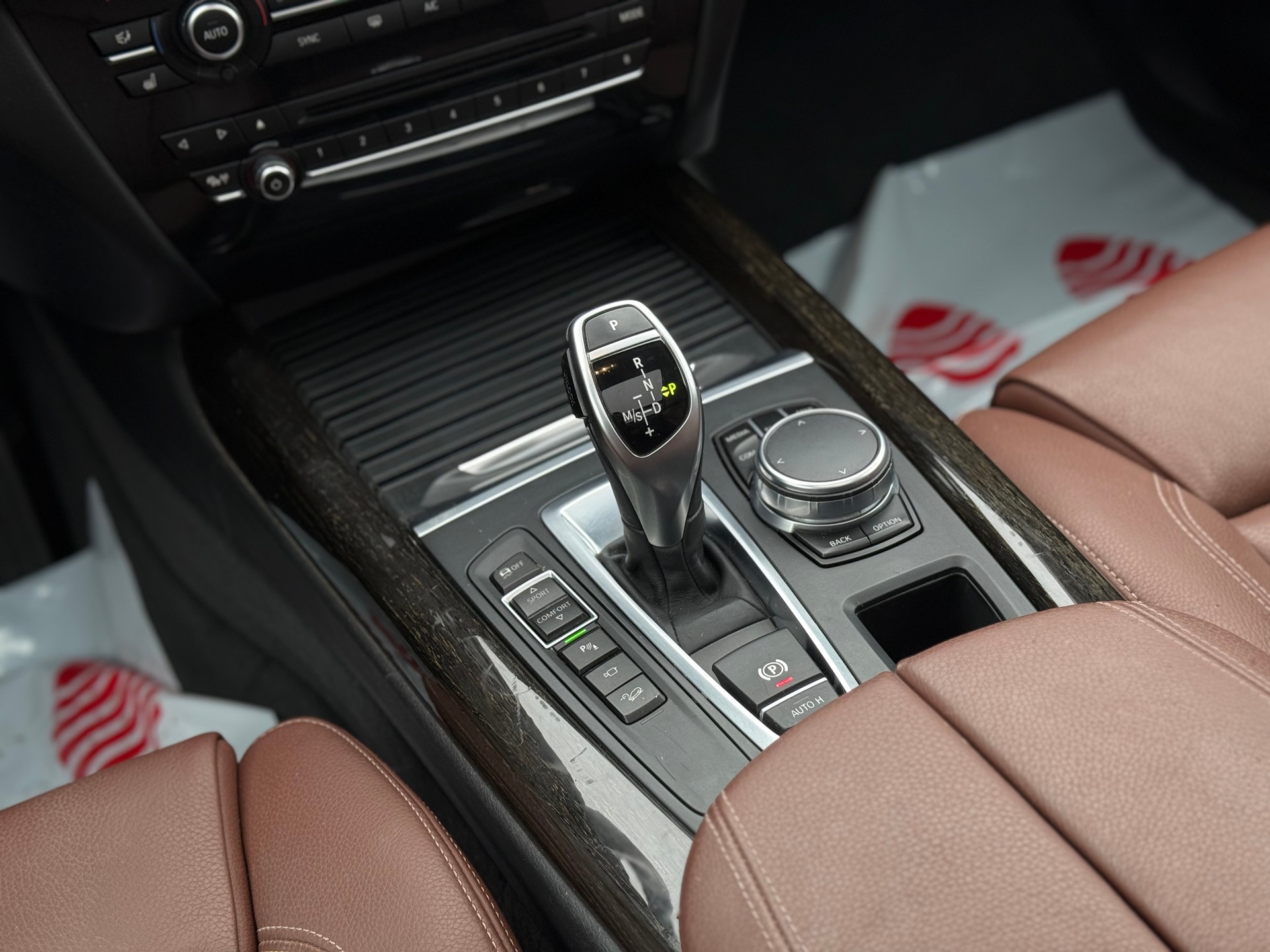 BMW X5 xDrive 35i Steptronic-image-19