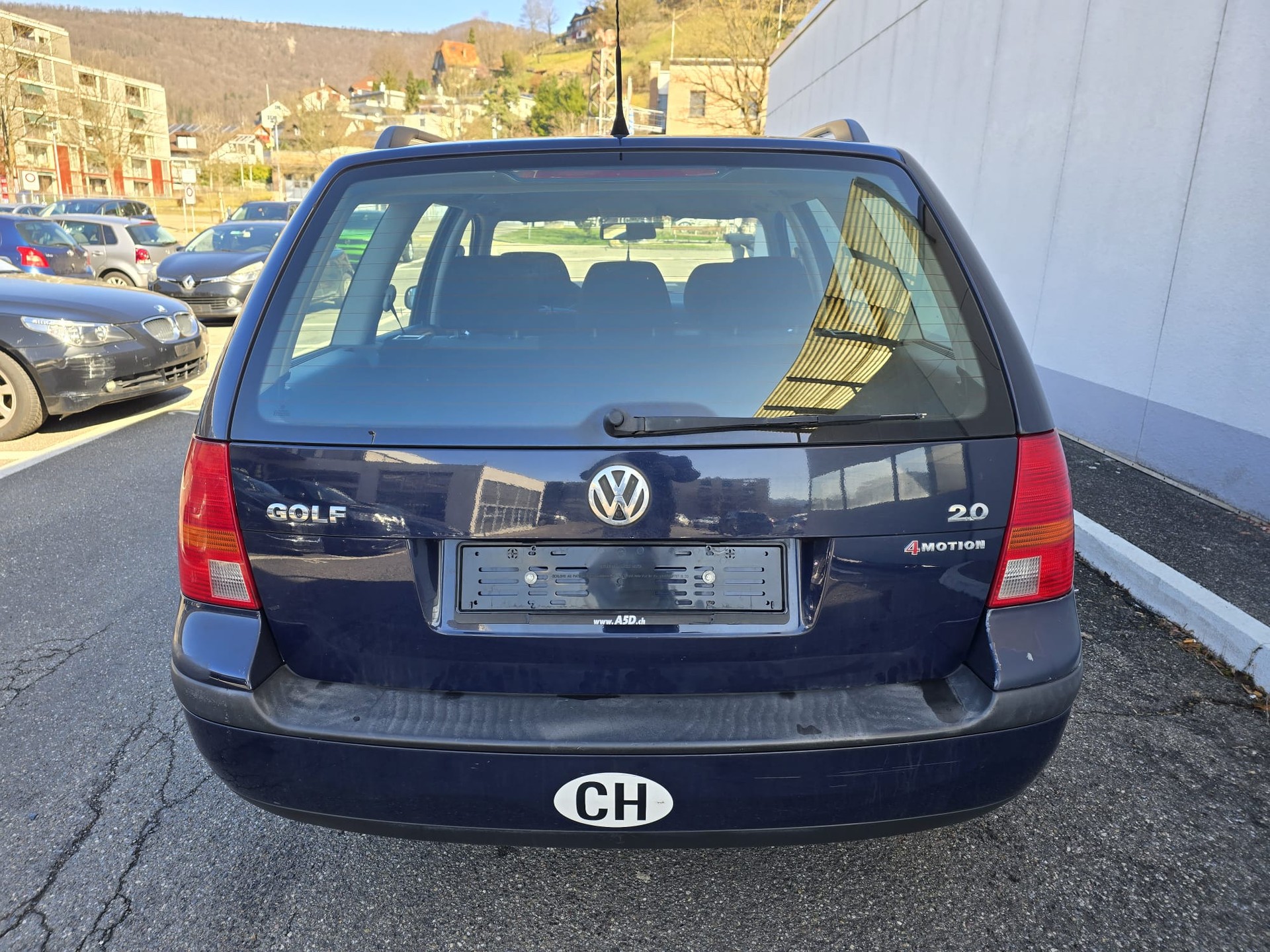 VW Golf Variant 2.0 Pacific 4Motion-image-5