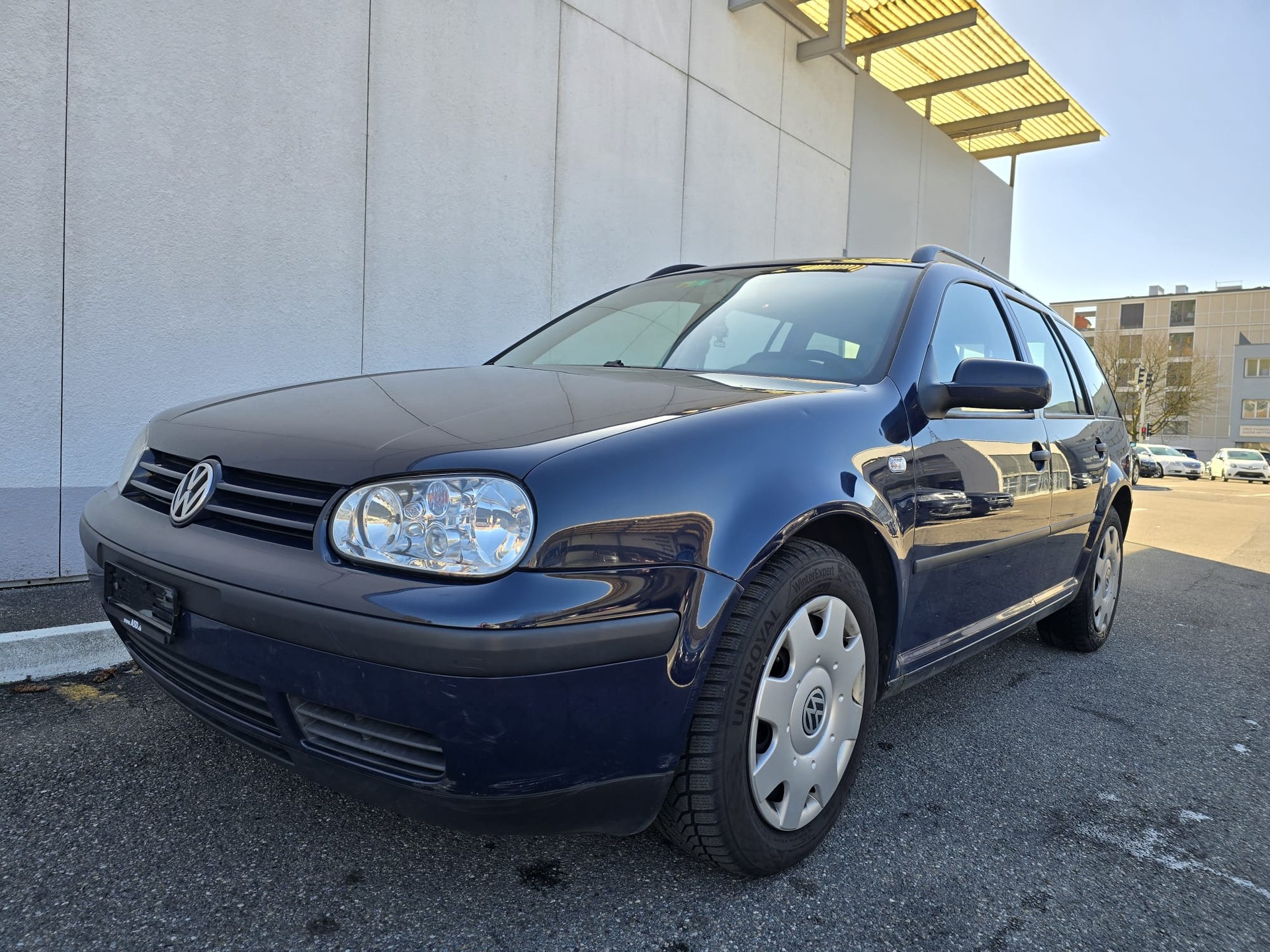 VW Golf Variant 2.0 Pacific 4Motion-image-0