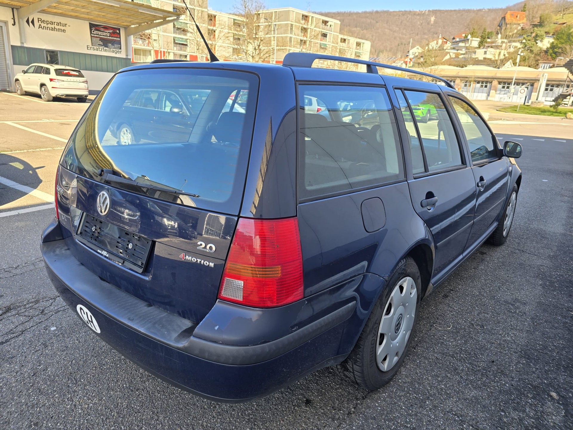VW Golf Variant 2.0 Pacific 4Motion-image-7