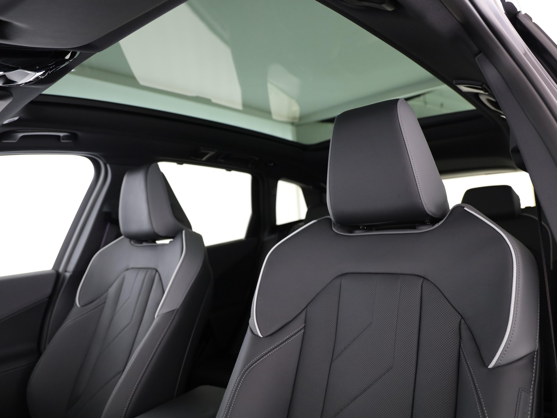 BMW X3 30e xDrive-image-10