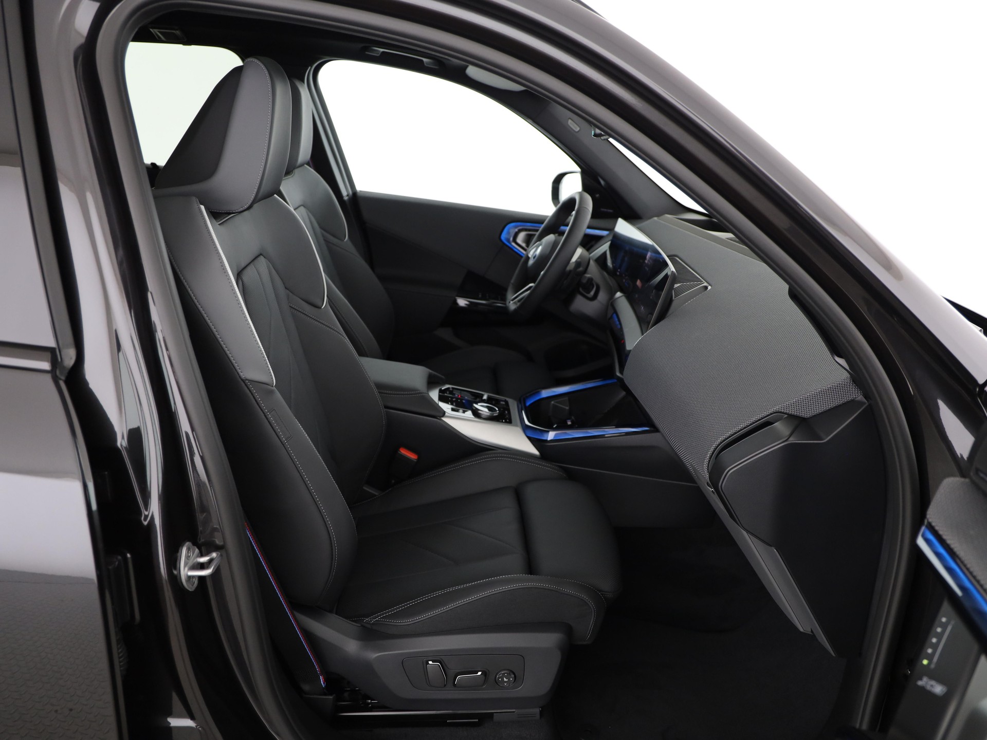 BMW X3 30e xDrive-image-13