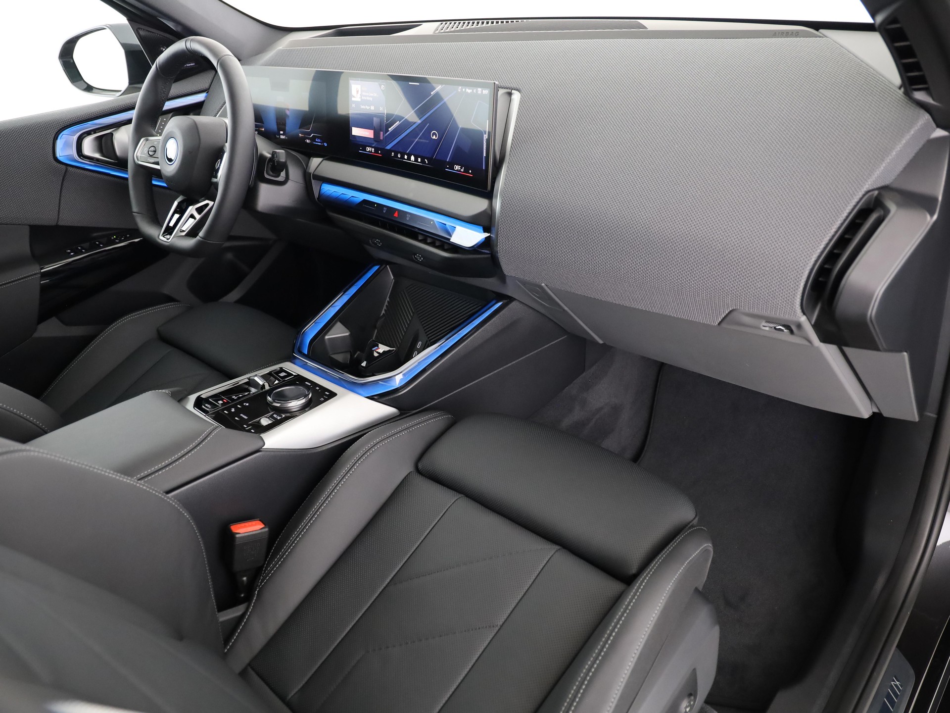 BMW X3 30e xDrive-image-12