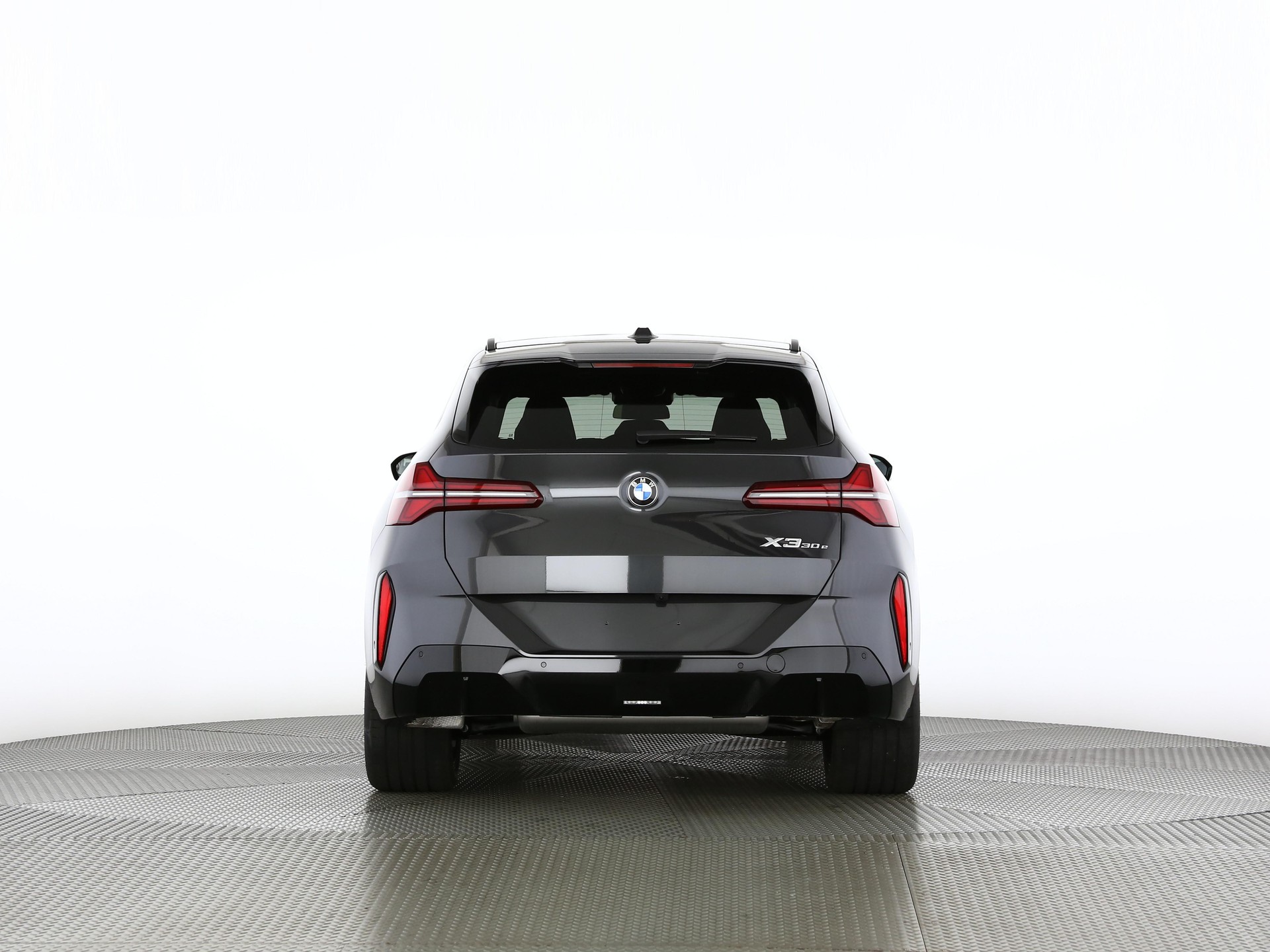 BMW X3 30e xDrive-image-3