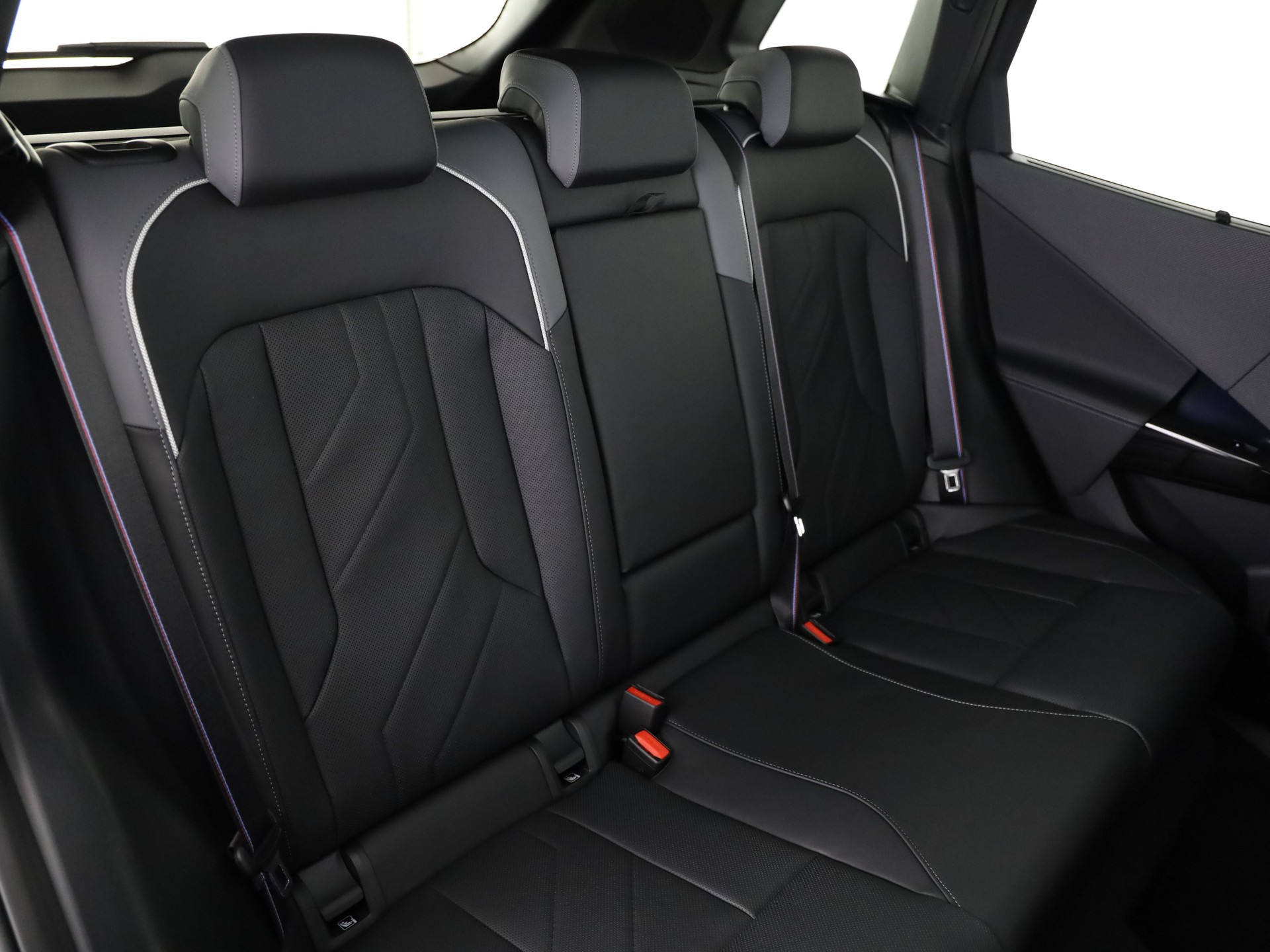 BMW X3 30e xDrive-image-14