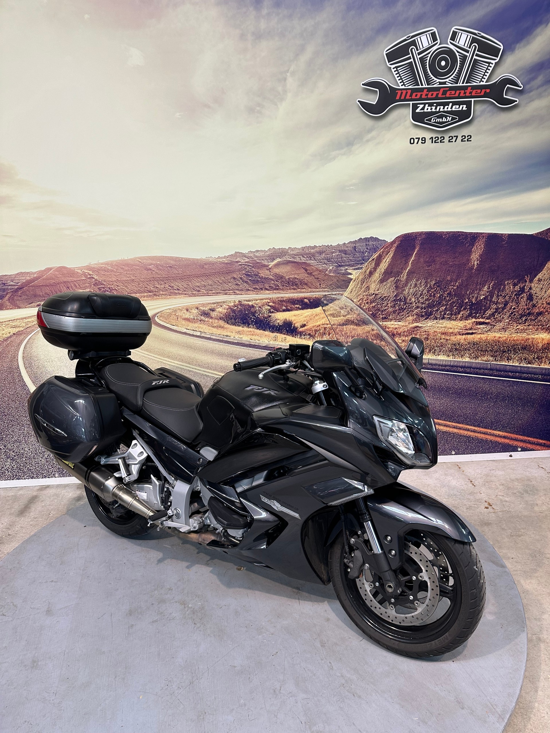 YAMAHA FJR 1300 AE ABS-showroom-element-1