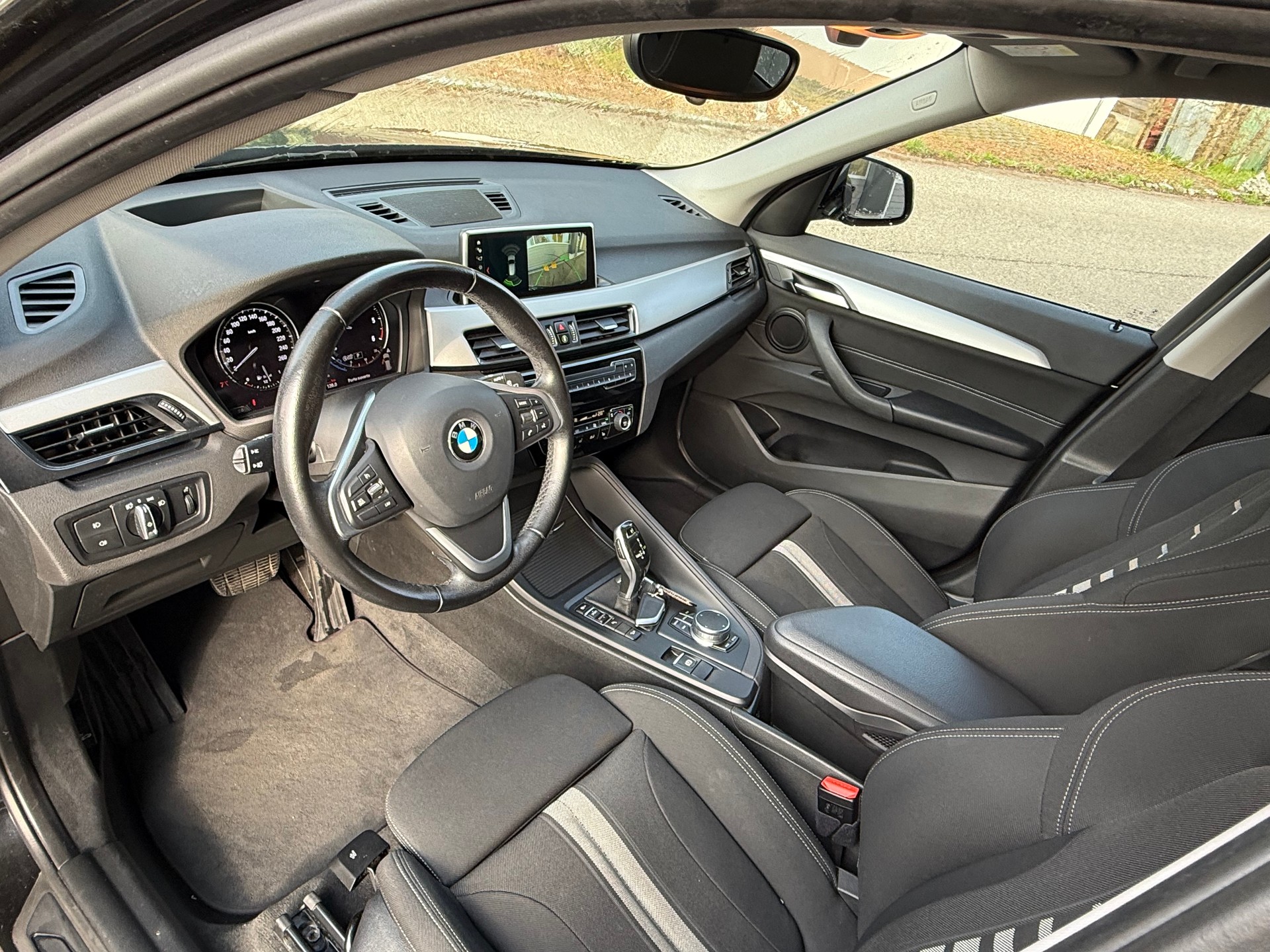 BMW X1 xDrive 18d M Sport VENDUE VERKAUFT-image-10