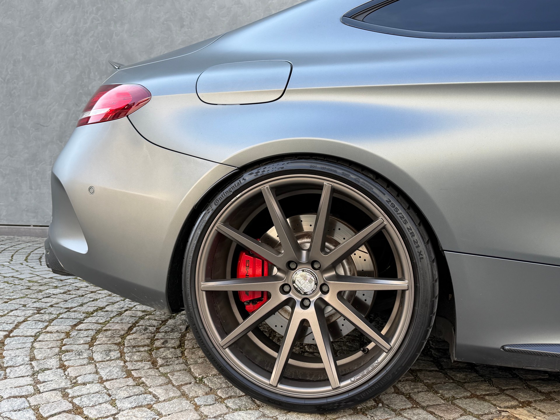 MERCEDES-BENZ C 63 S AMG Speedshift-image-5