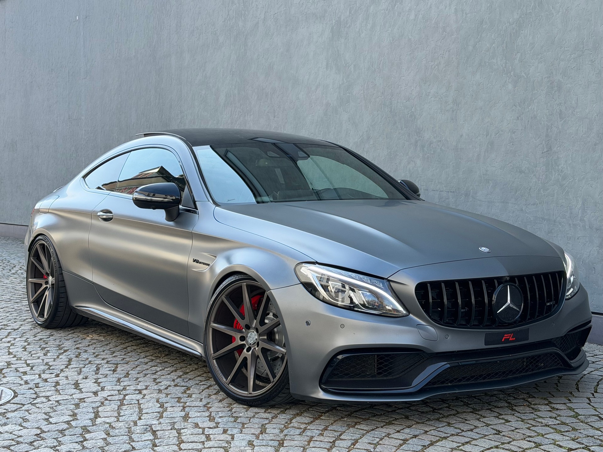 MERCEDES-BENZ C 63 S AMG Speedshift-image-2