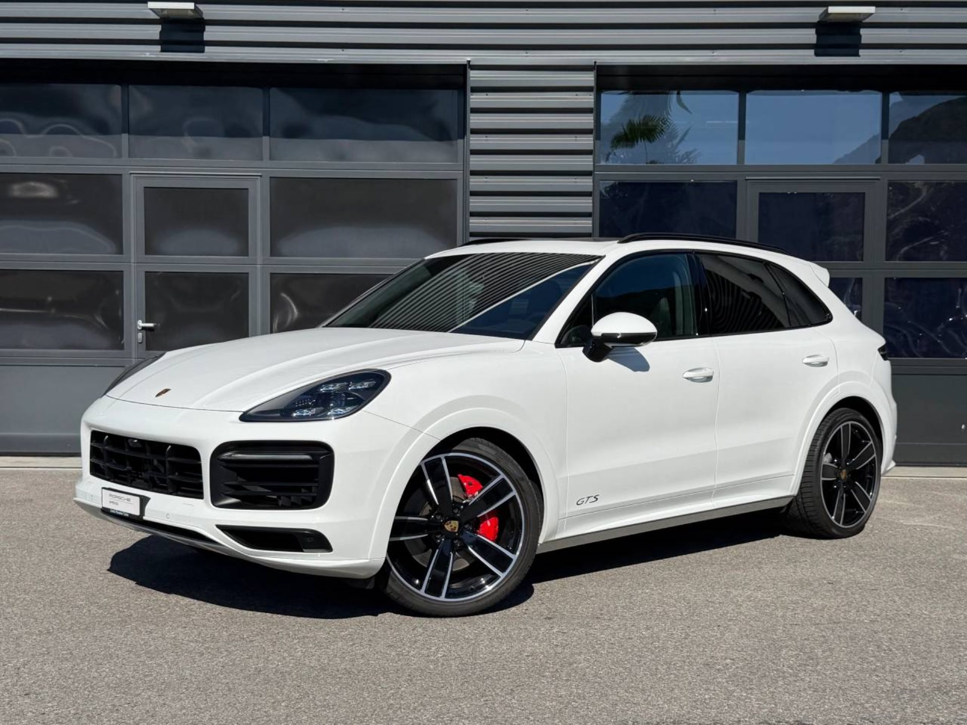PORSCHE Cayenne GTS (MY21)