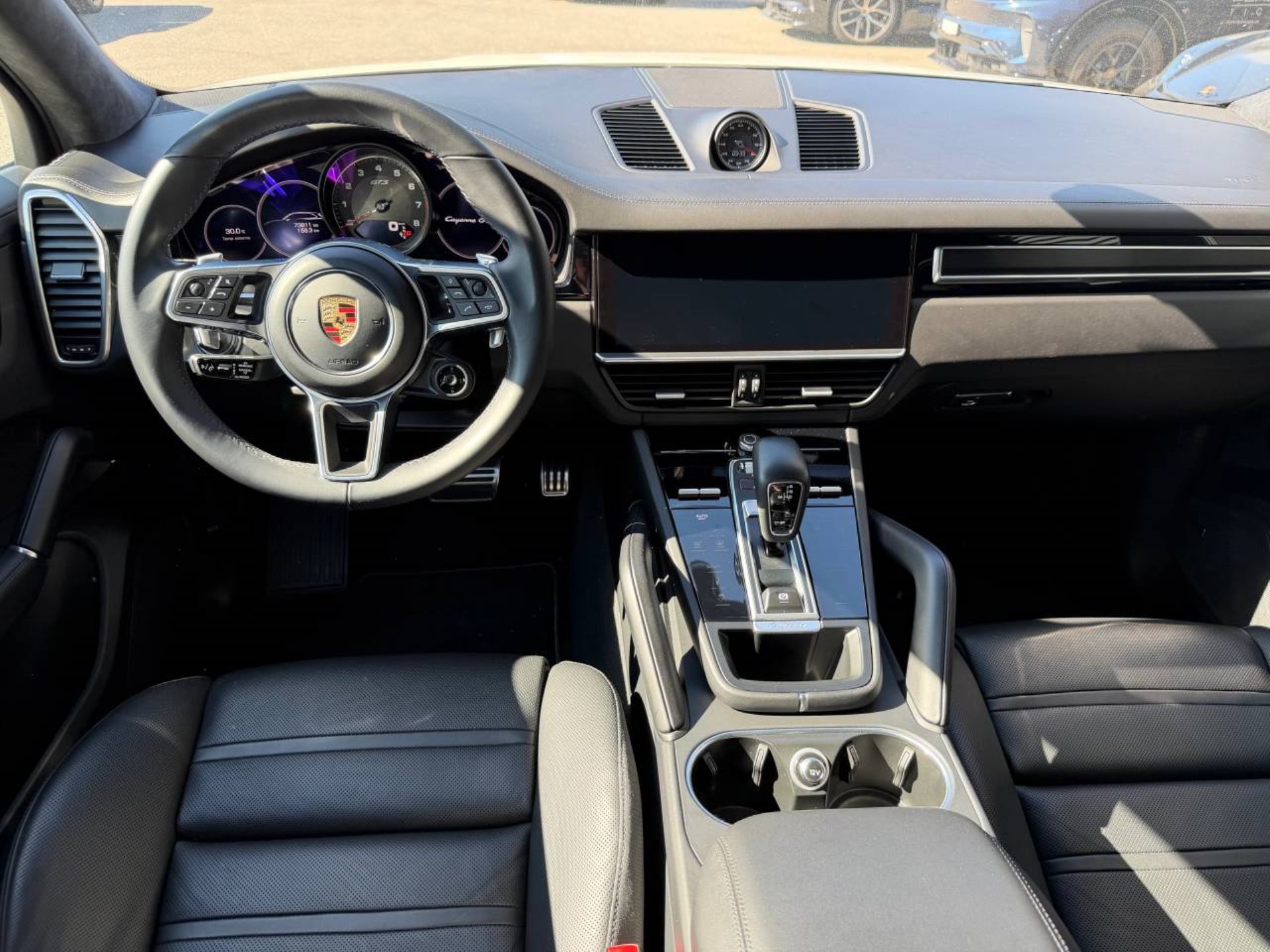 PORSCHE Cayenne GTS (MY21)-image-16