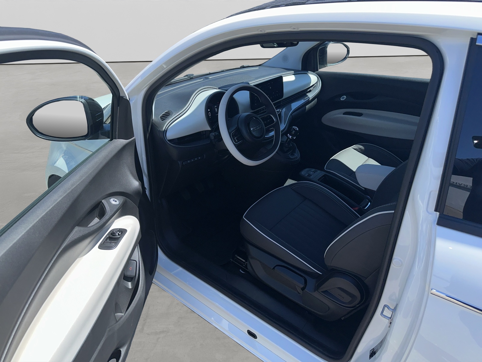 FIAT 500 Cabrio 1.0 Hybrid La Prima-image-5