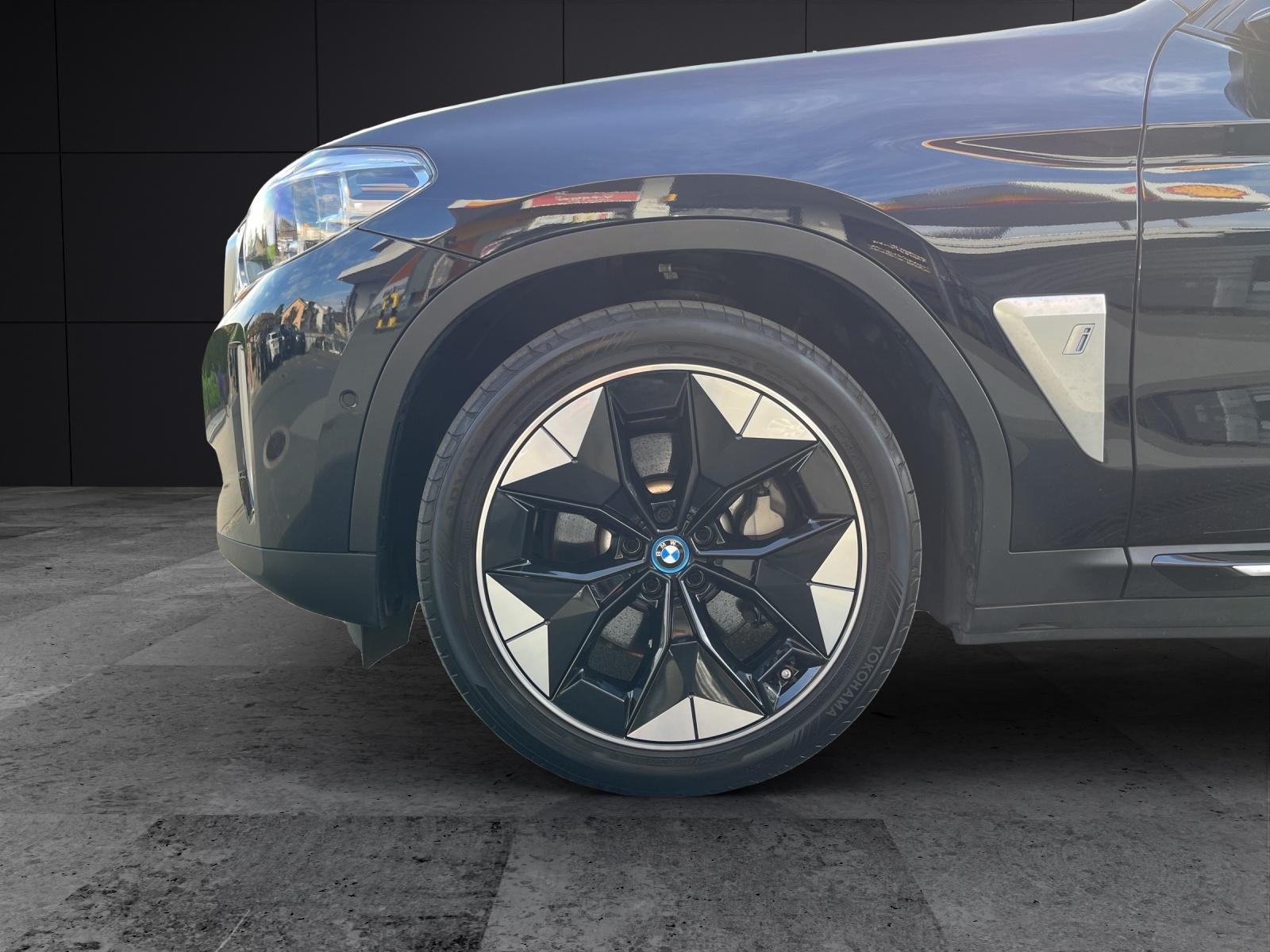 BMW iX3 E-Motor-image-4