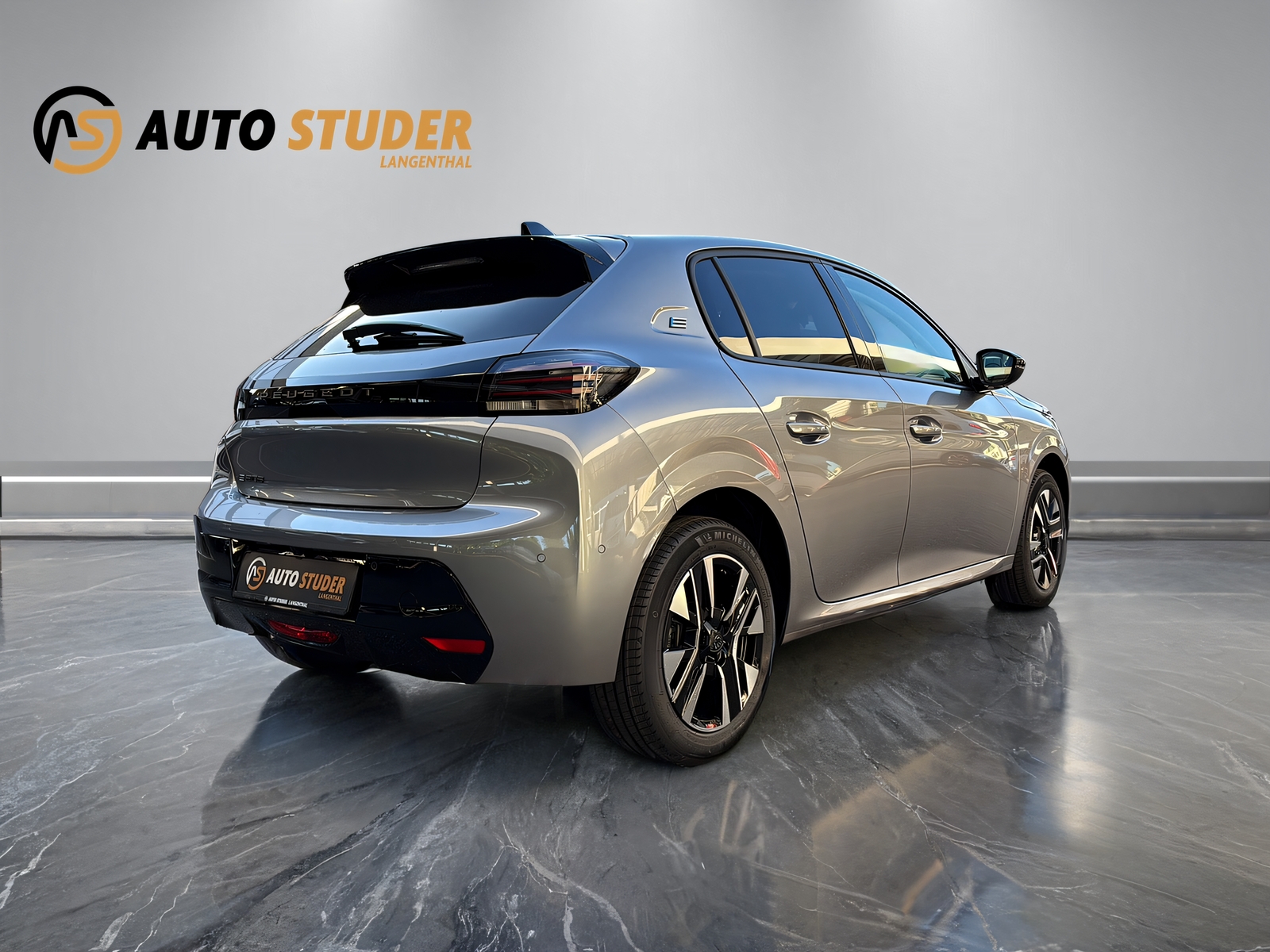PEUGEOT 208 e-Allure-image-11