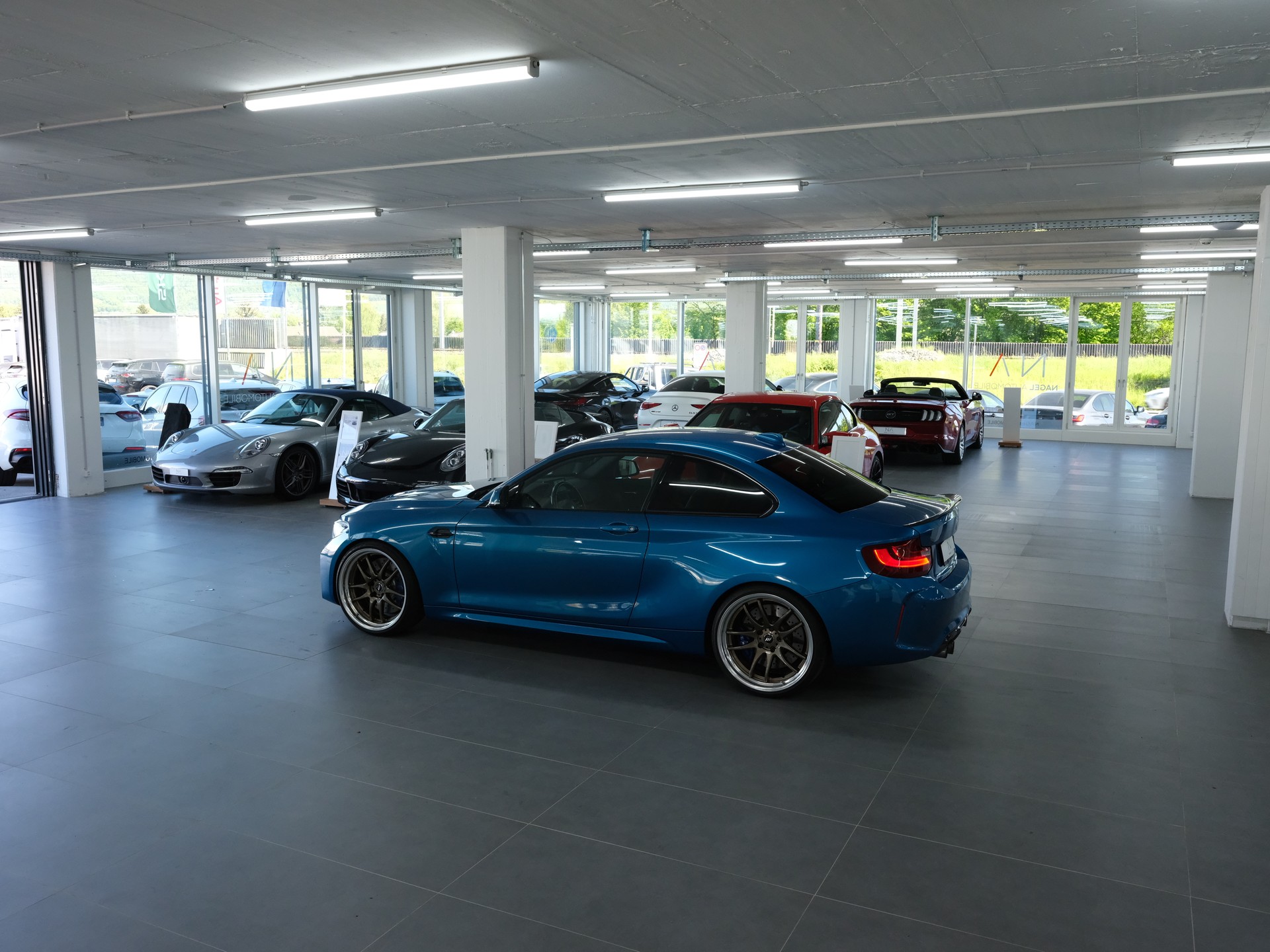 BMW M2 Drivelogic *Performance Abgassanlage* *KW Fahrwerk* *Individual*-image-19
