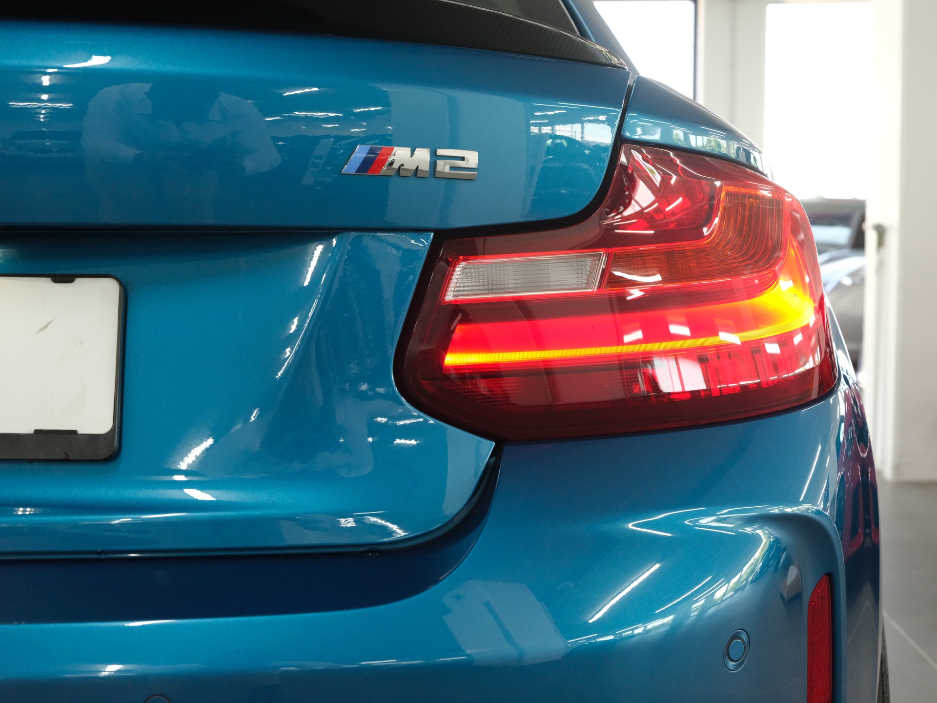 BMW M2 Drivelogic *Performance Abgassanlage* *KW Fahrwerk* *Individual*-image-16