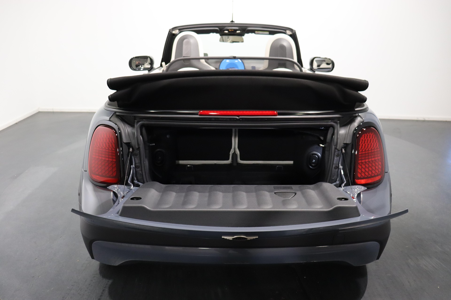 MINI Cabrio F67 2.0i Cooper S-image-6