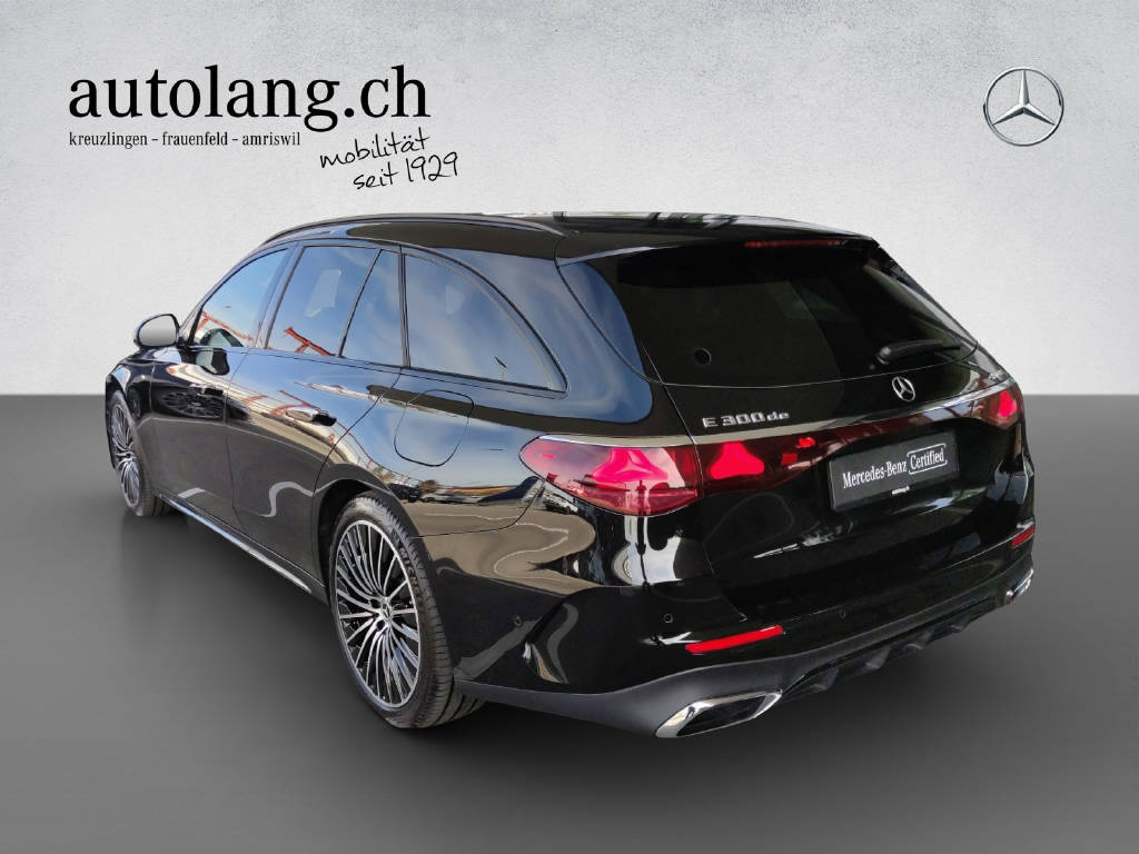 MERCEDES-BENZ E 300 de AMG Line 4Matic T-Modell-image-2