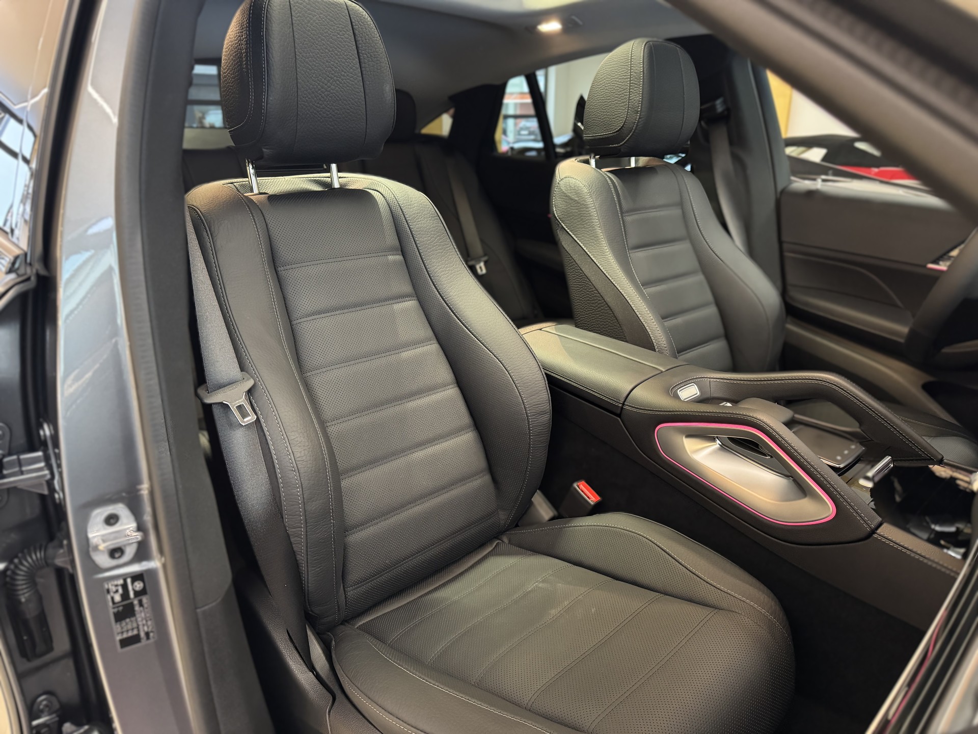 MERCEDES-BENZ GLE Coupé 450 d 4Matic+ 9G-Tronic-image-16