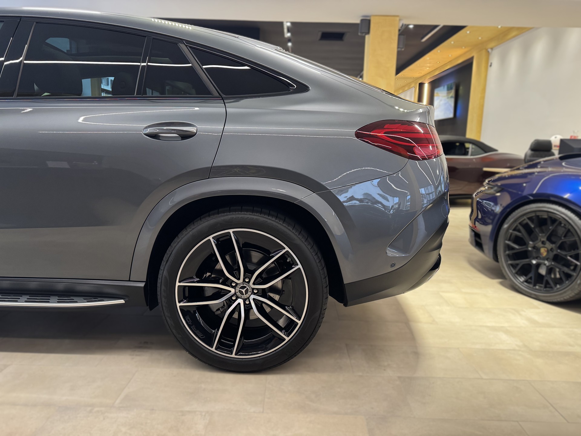 MERCEDES-BENZ GLE Coupé 450 d 4Matic+ 9G-Tronic-image-10
