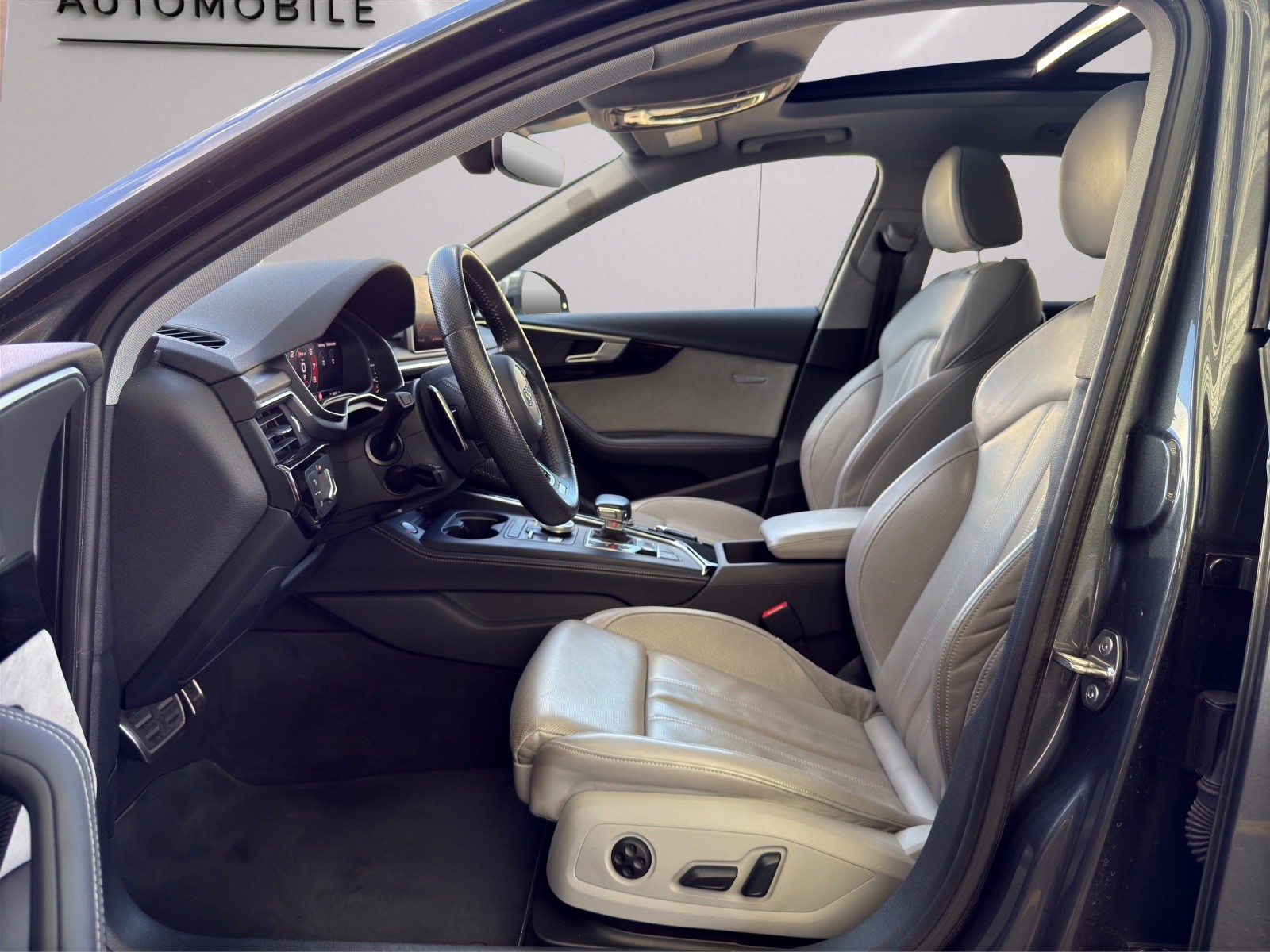 AUDI RS4 Avant 2.9 TFSI quattro tiptronic-image-8