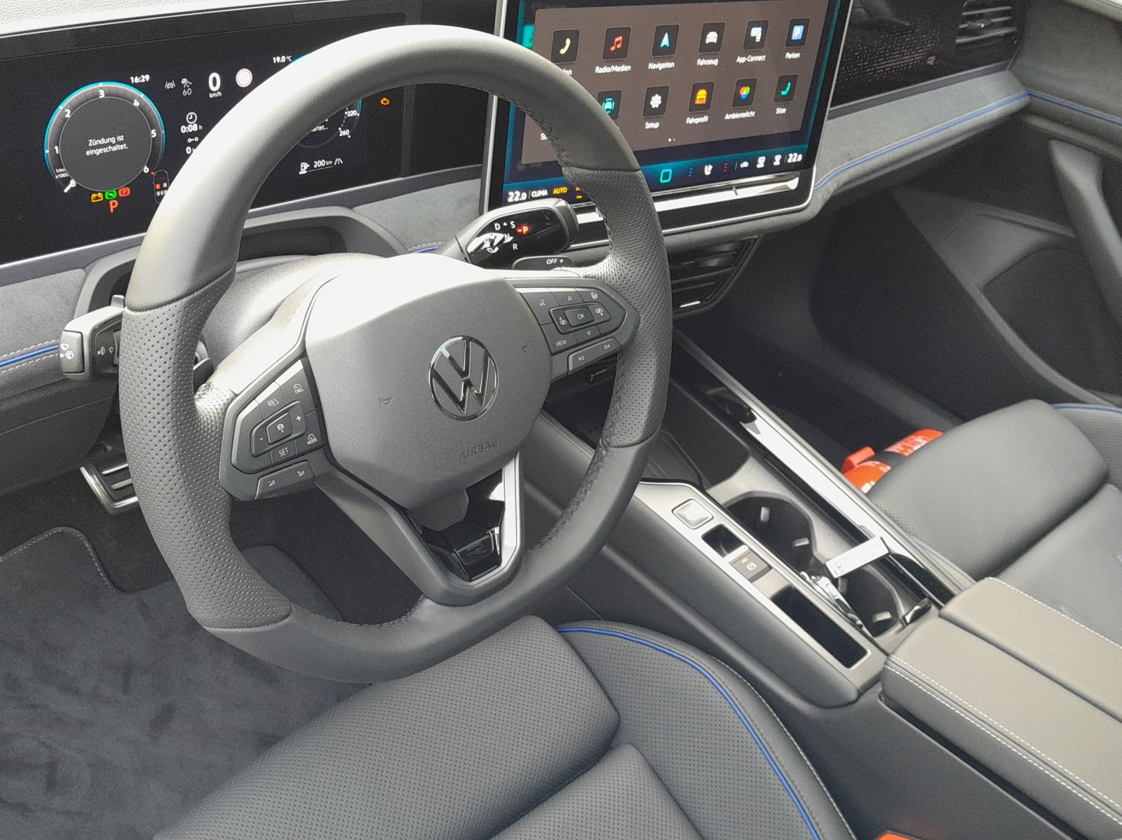 VW Passat Variant 2.0 TDI evo R-Line 4 Motion DSG-image-7