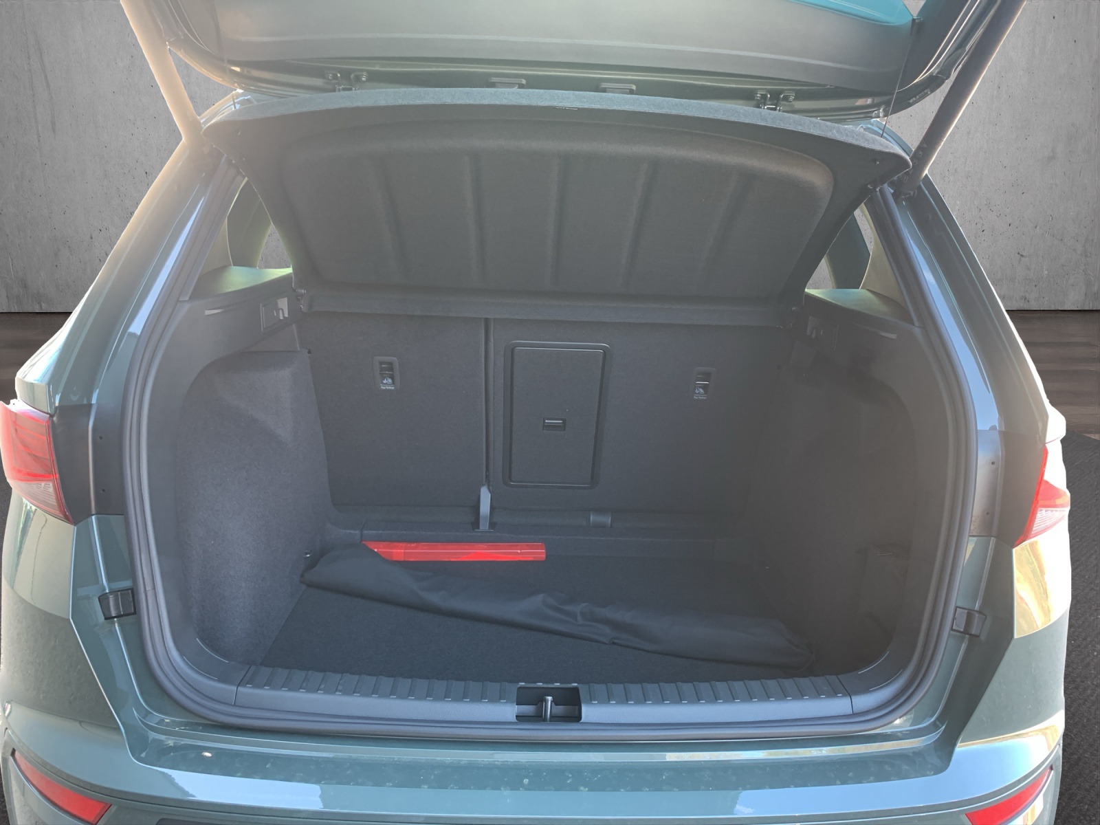 CUPRA Ateca 2.0TSI VZ 4Drive DSG-image-13